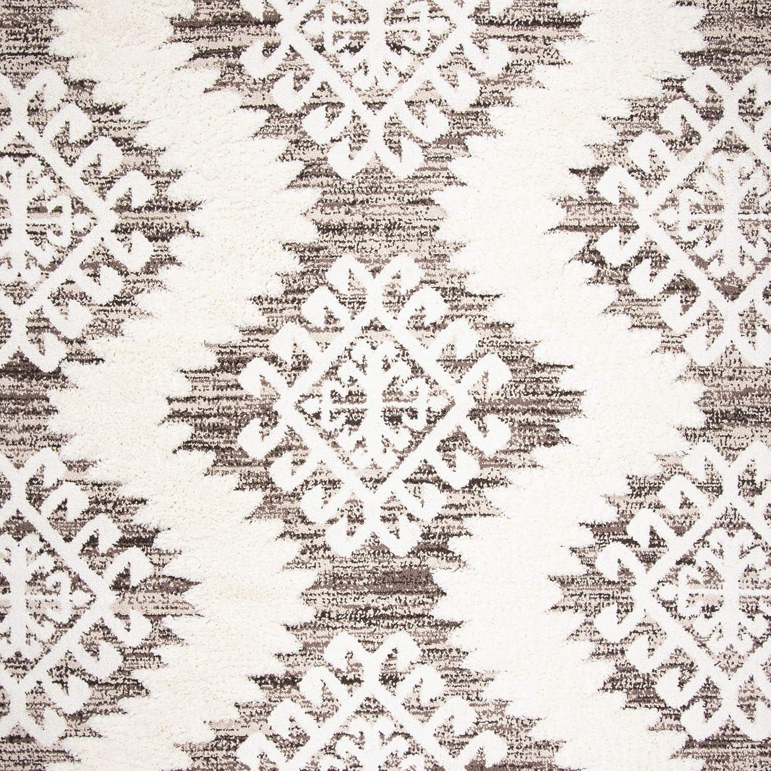 Ivory Diamond Braided 9' x 12' Handmade Shag Area Rug