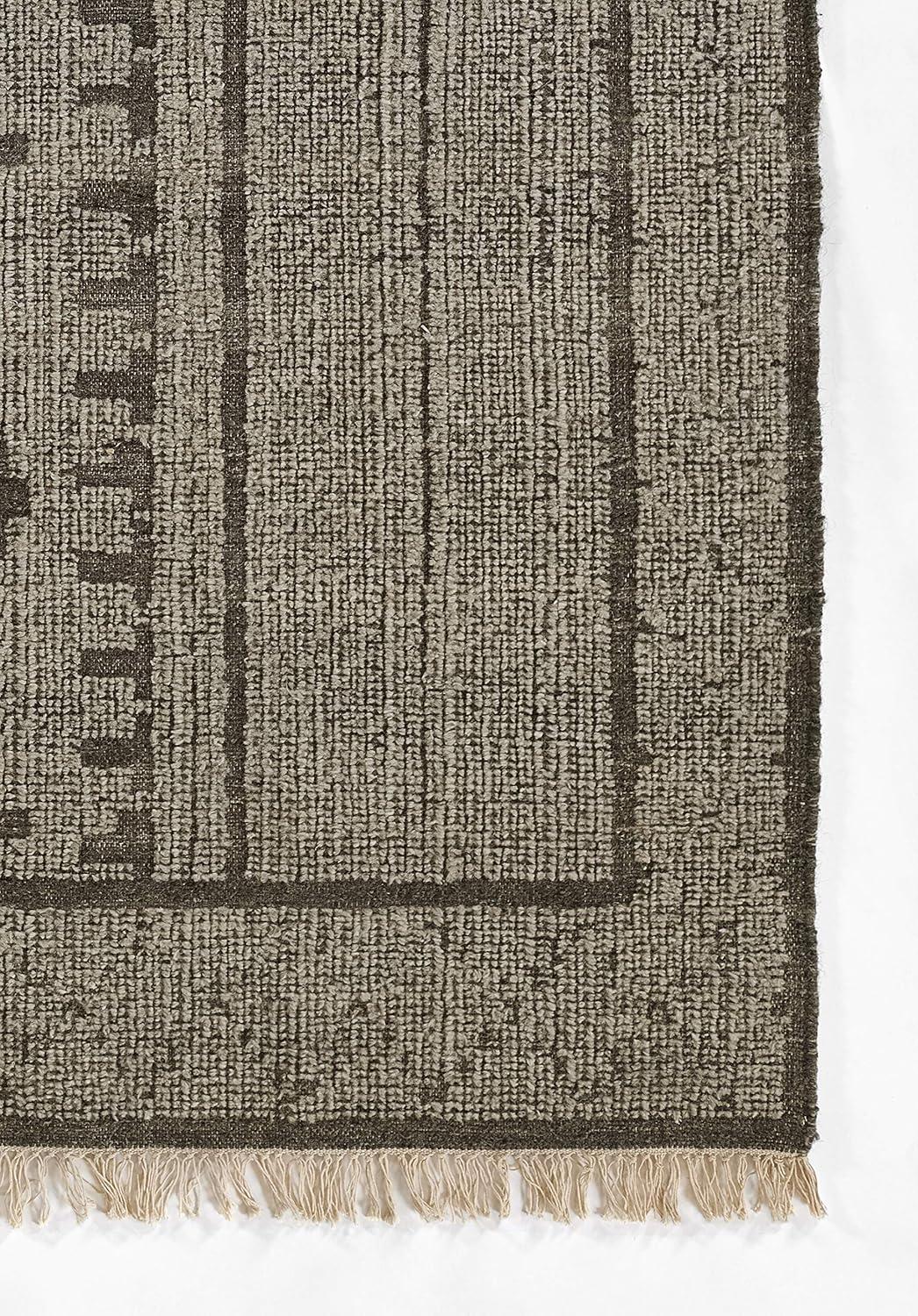 Journee Handwoven Wool Rug - 5' x 8'