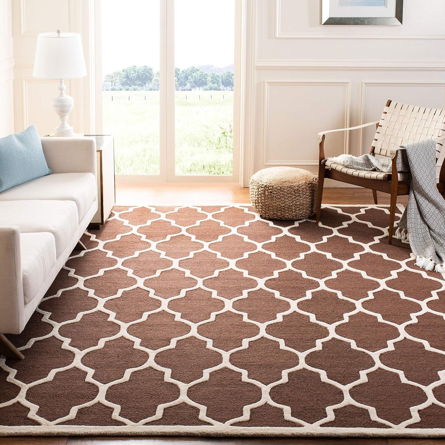 SAFAVIEH Cambridge Kevin Geometric Wool Area Rug, Dark Brown/Ivory, 5' x 8'