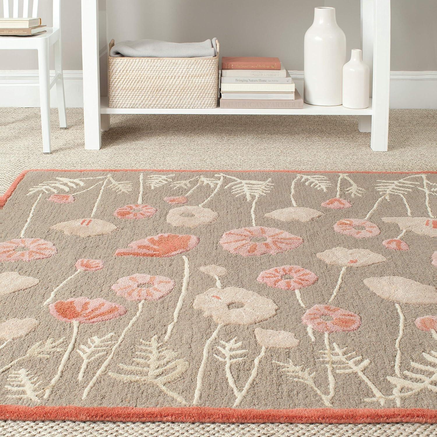 SAFAVIEH Martha Stewart Poppy Glossary Floral Area Rug, Nutshell/Brown, 2'6" x 4'3"