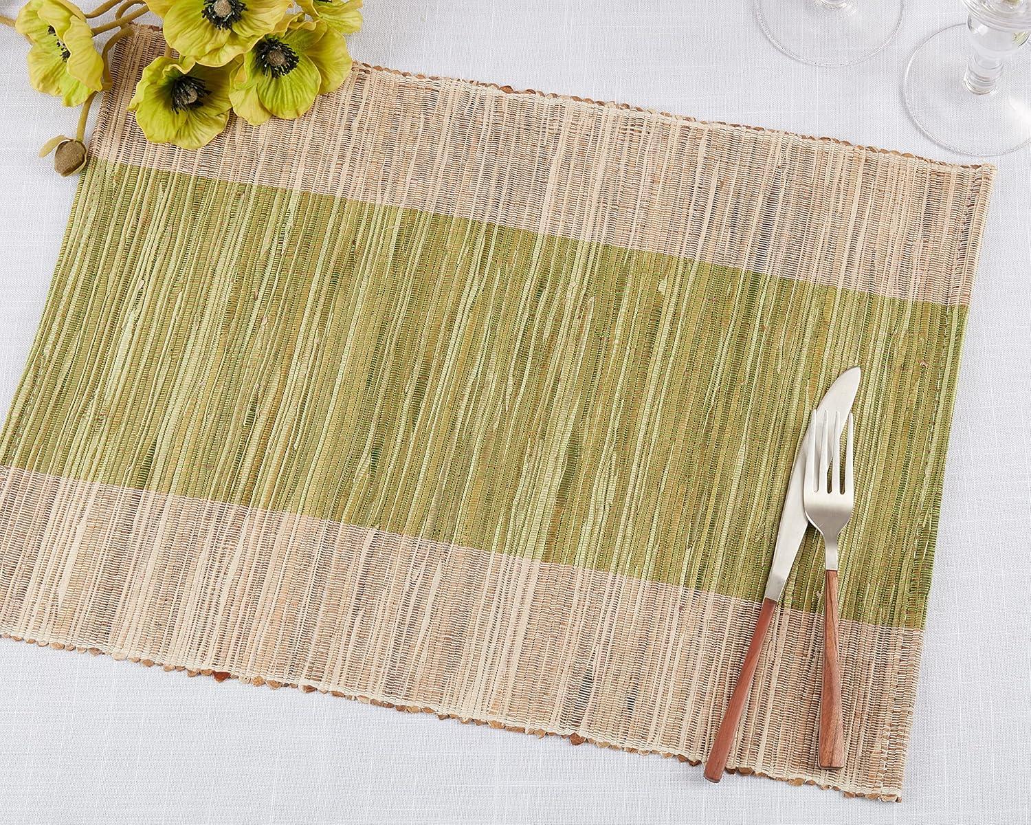 Shimmering Design 4 Piece Placemat Set