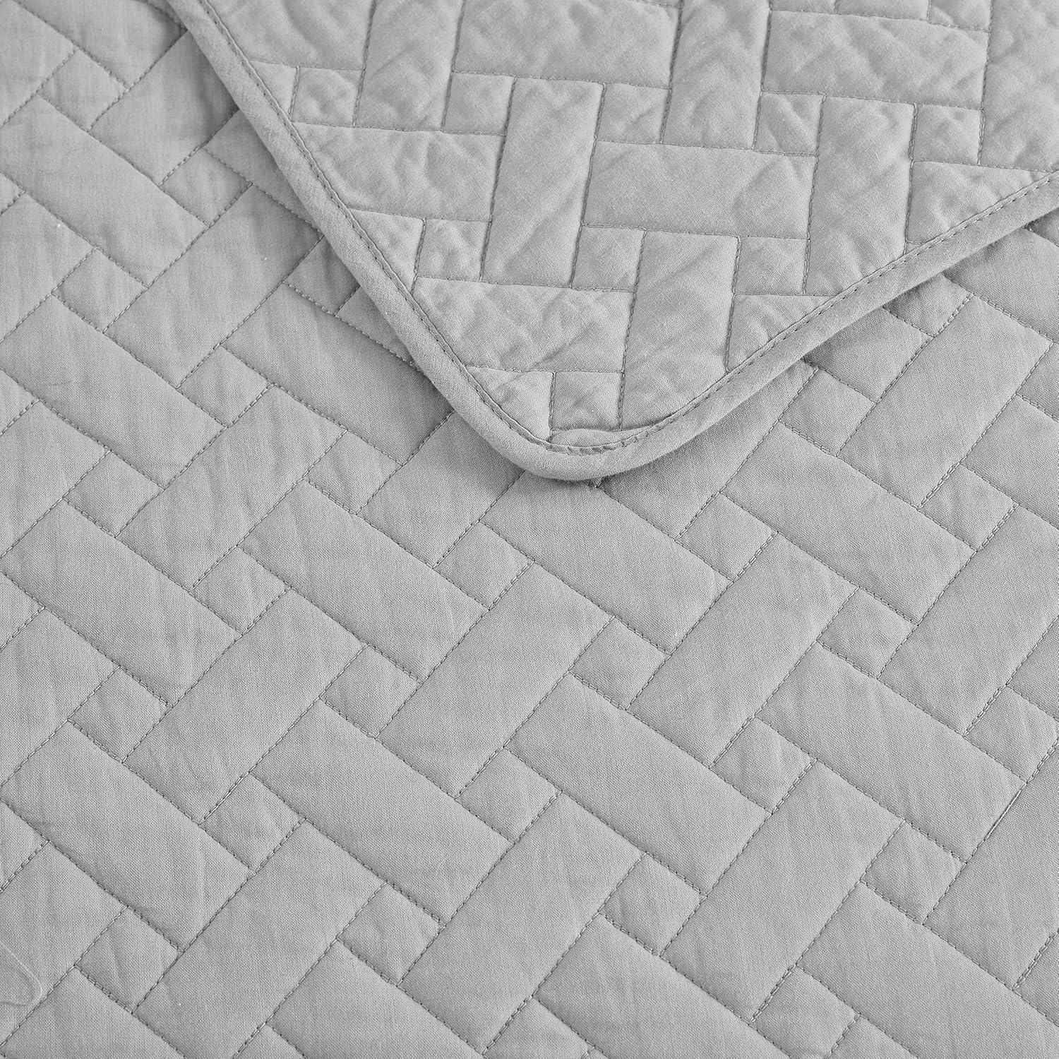 Tommy Bahama Raffia Solid Cotton Reversible Quilt Set