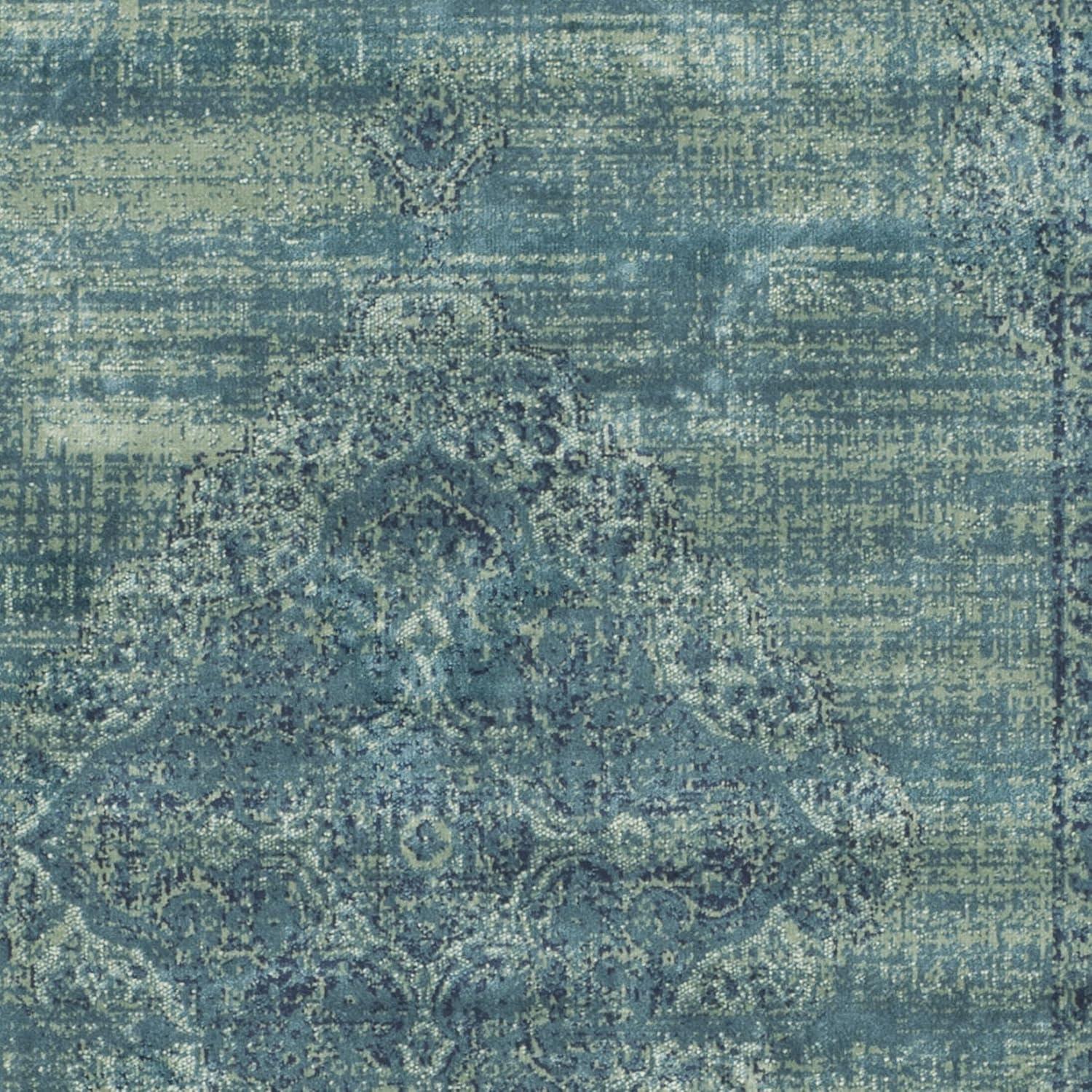 SAFAVIEH Vintage Kynaston Traditional Area Rug, Turquoise/Multi, 2' x 3'