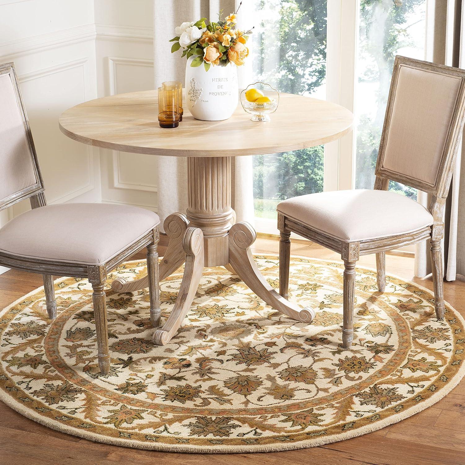 Safavieh Oval 4'6" x 6'6"