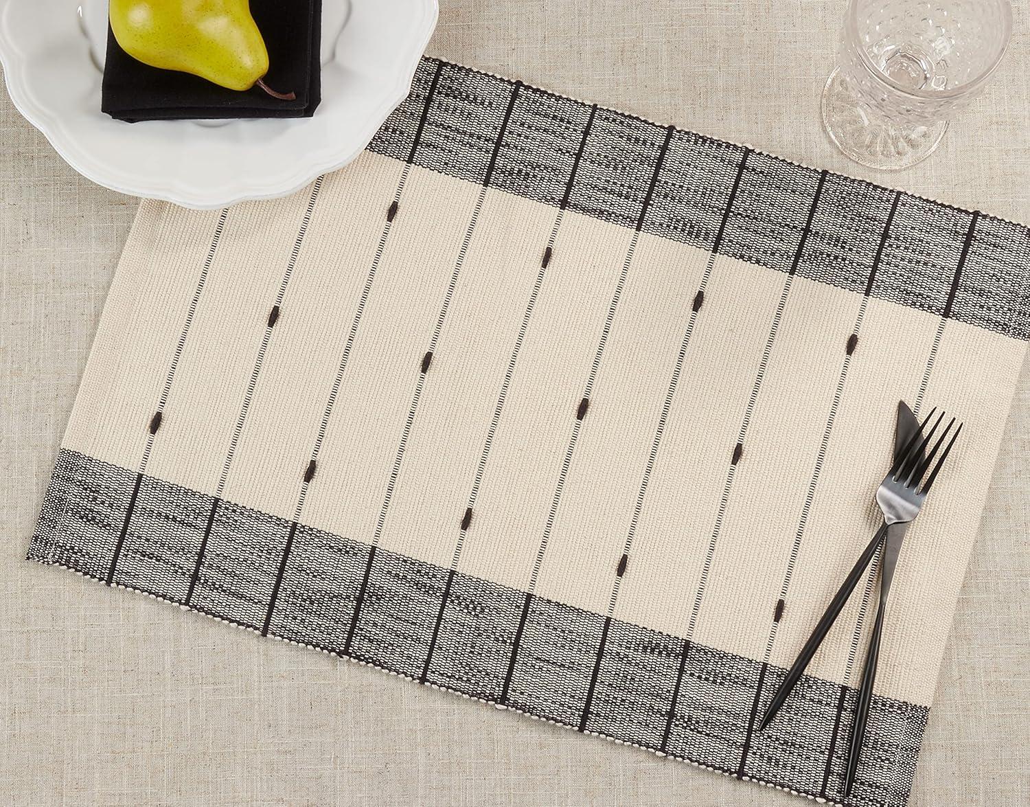 Saro Lifestyle Thin Stripe Design Table Mats