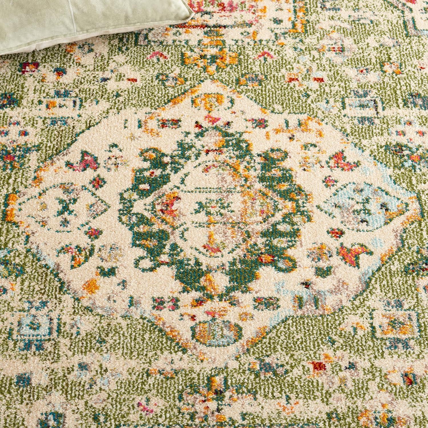 Madison MAD468 Power Loomed Indoor Area Rug - Sage/Ivory - 5'3"x7'6" - Safavieh