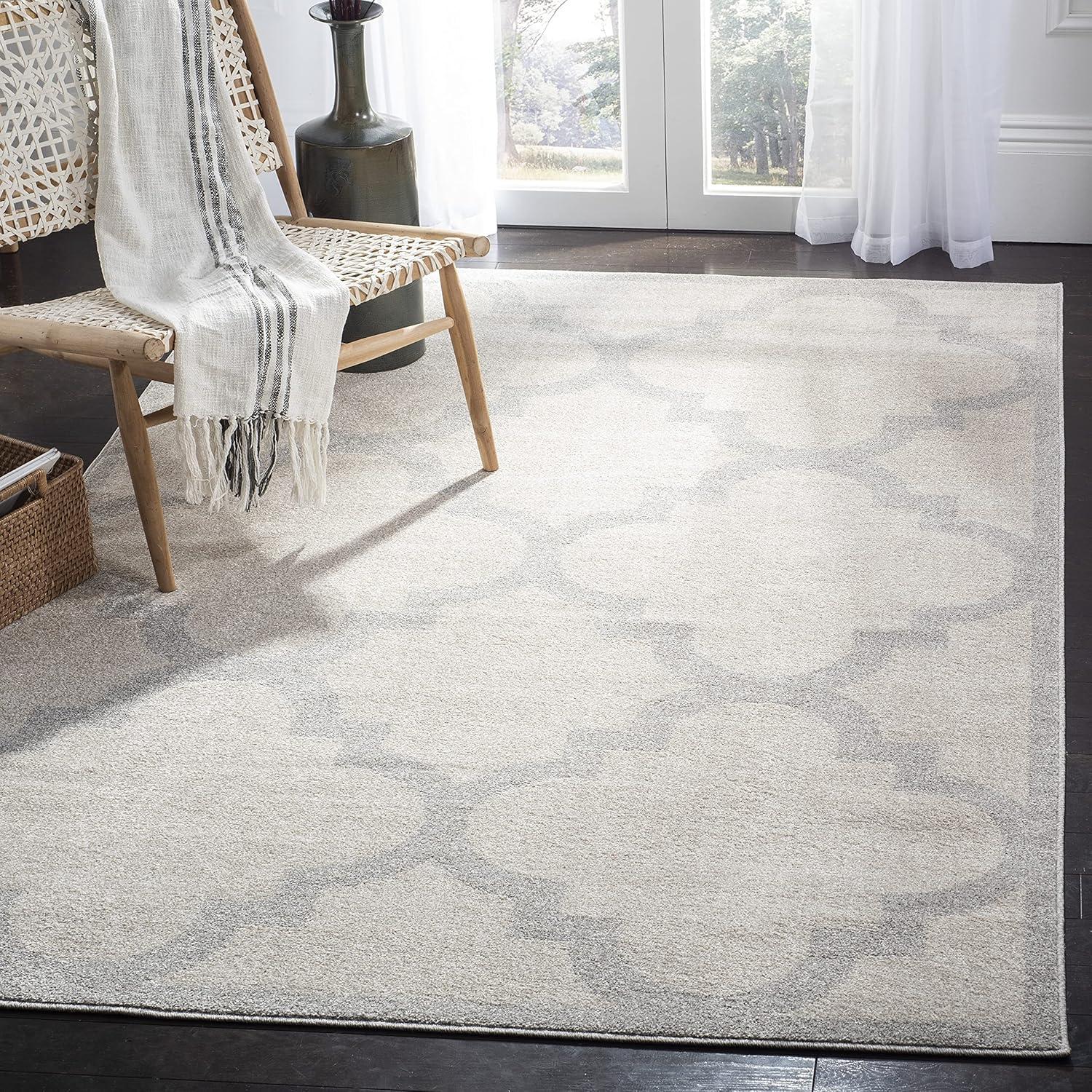 Amherst AMT423 Power Loomed Indoor Area Rug - Beige/Light Grey - 5'x5' - Safavieh