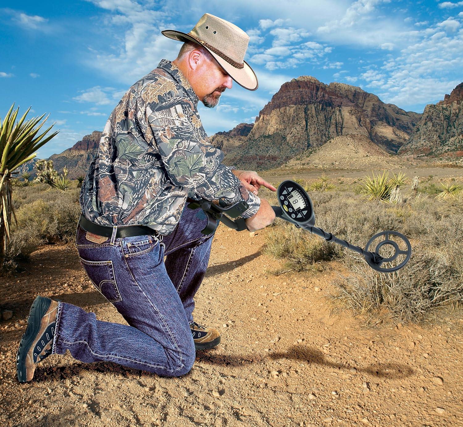 Bounty Hunter® Discovery® 2200 Metal Detector in Black