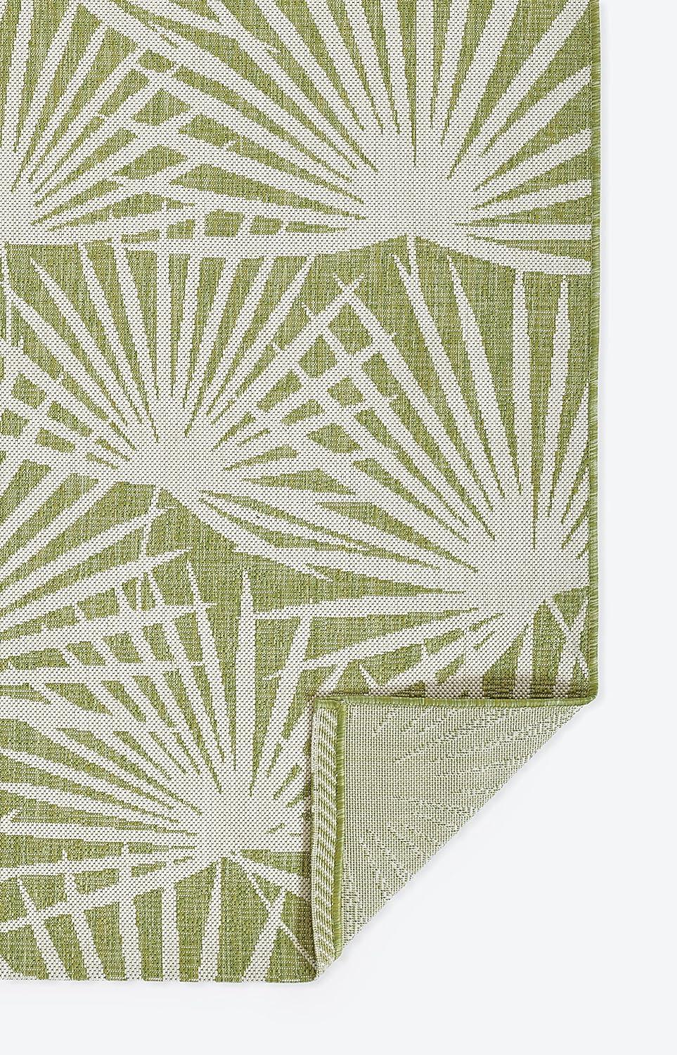Novogratz Villa Floral Green/White Indoor / Outdoor Area Rug