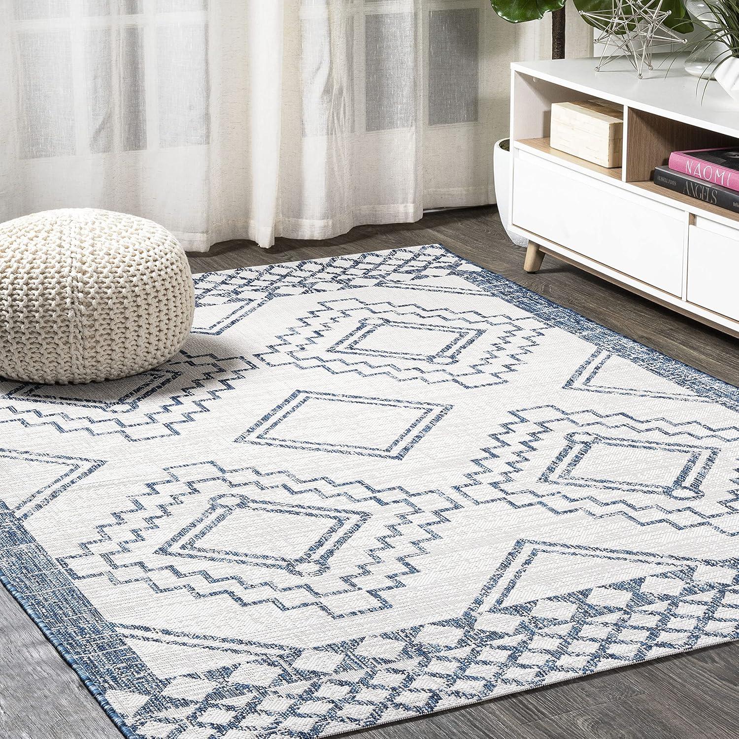 Marokko Diamond  Medallion Indoor/Outdoor Area Rug - JONATHAN Y