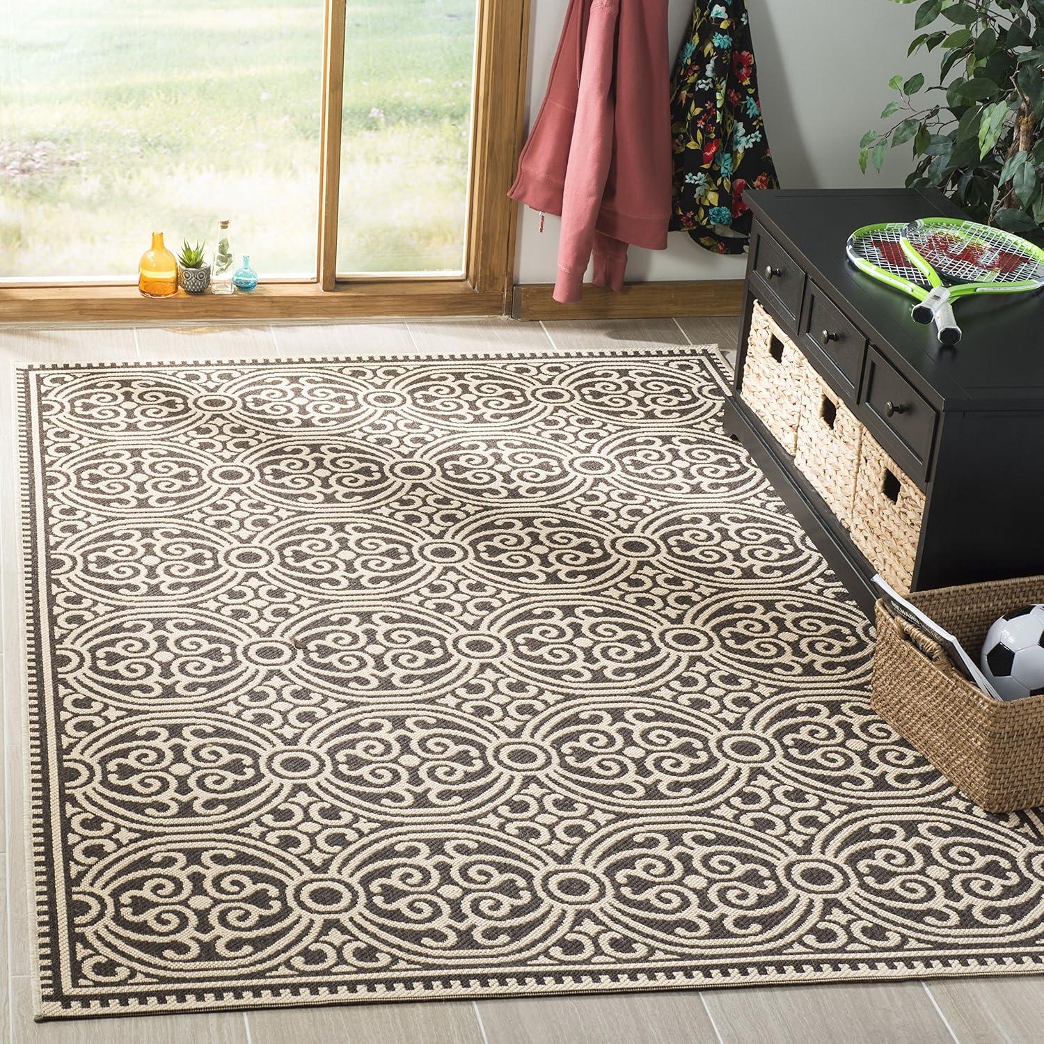 Linden LND134 Power Loomed Indoor/Outdoor Area Rug  - Safavieh