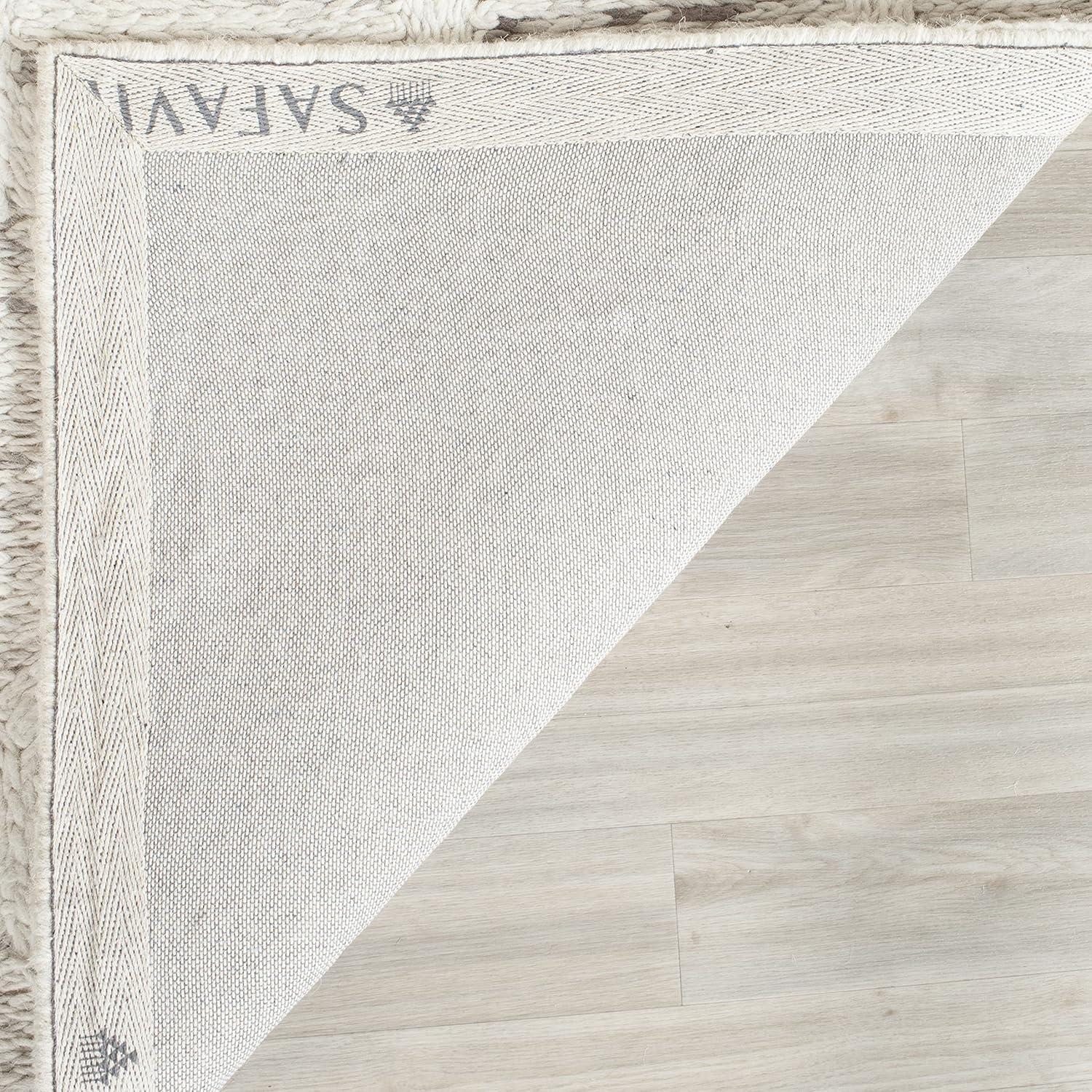 Himalaya HIM121 Hand Loomed Area Rug - Grey/Ivory - 5'x8' - Safavieh.