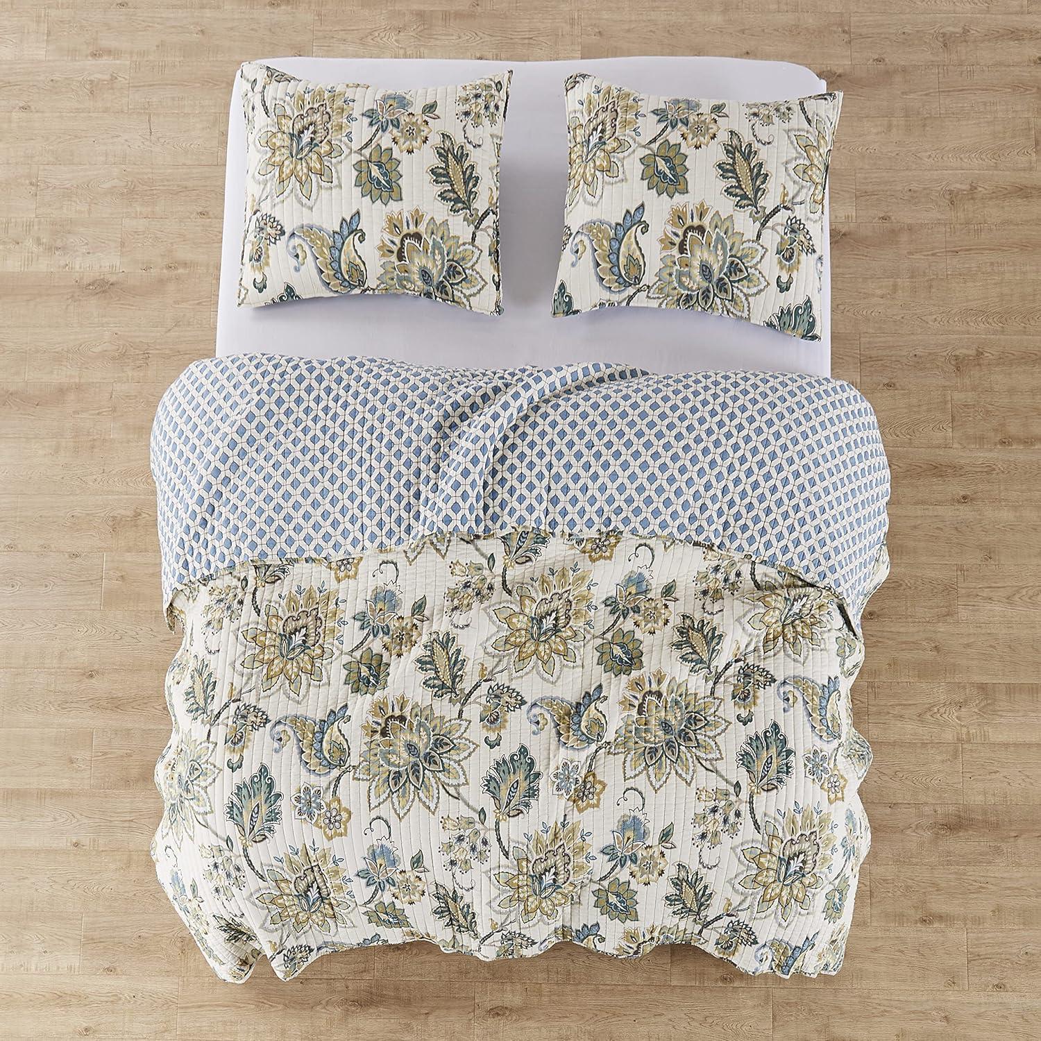 Palladium Grey Floral Quilt Set - One Twin/Twin XL Quilt and One Standard Sham Teal - Levtex Home