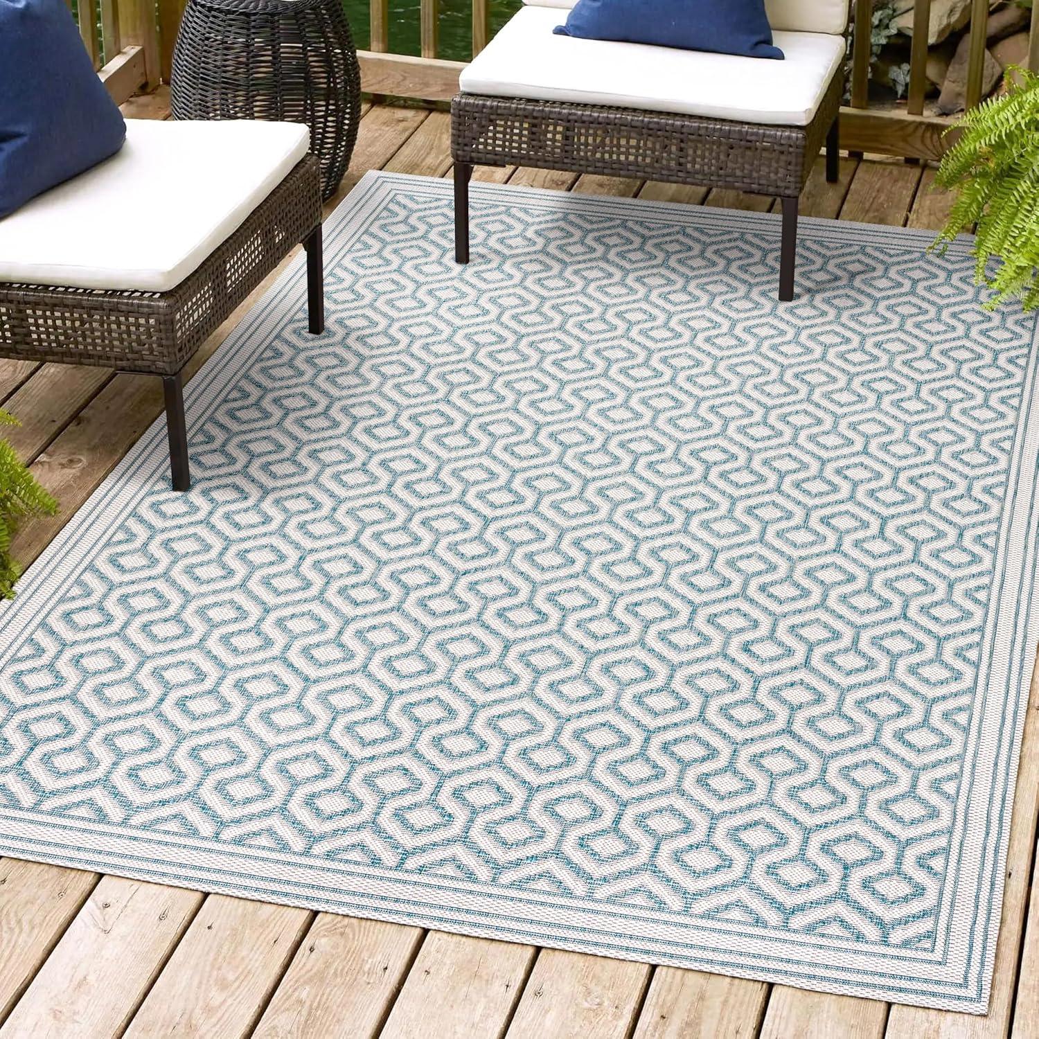 Marvao Diamond Trellis Indoor/Outdoor Area Rug - JONATHAN Y