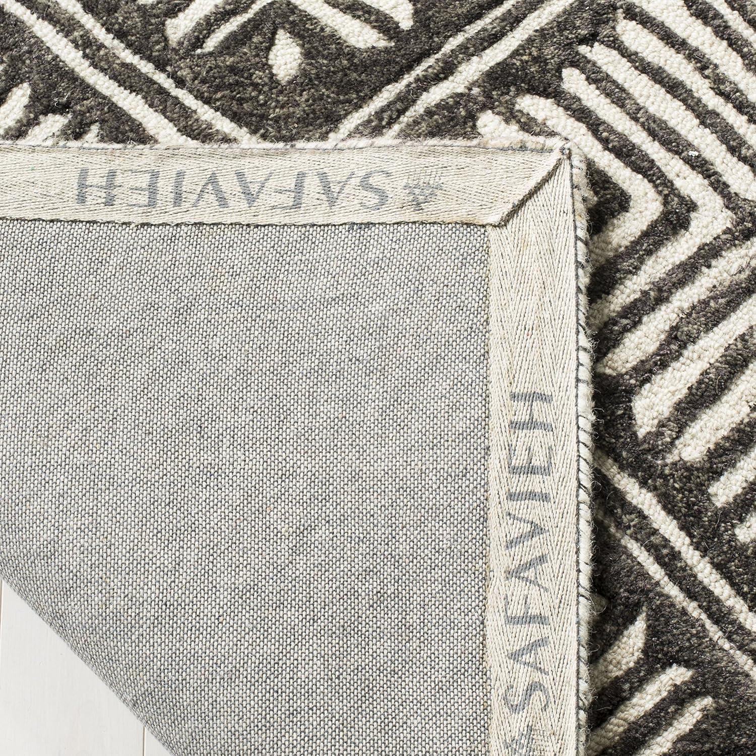 SAFAVIEH Cambridge Jimney Geometric Squares Wool Area Rug, Ivory/Charcoal, 3' x 5'