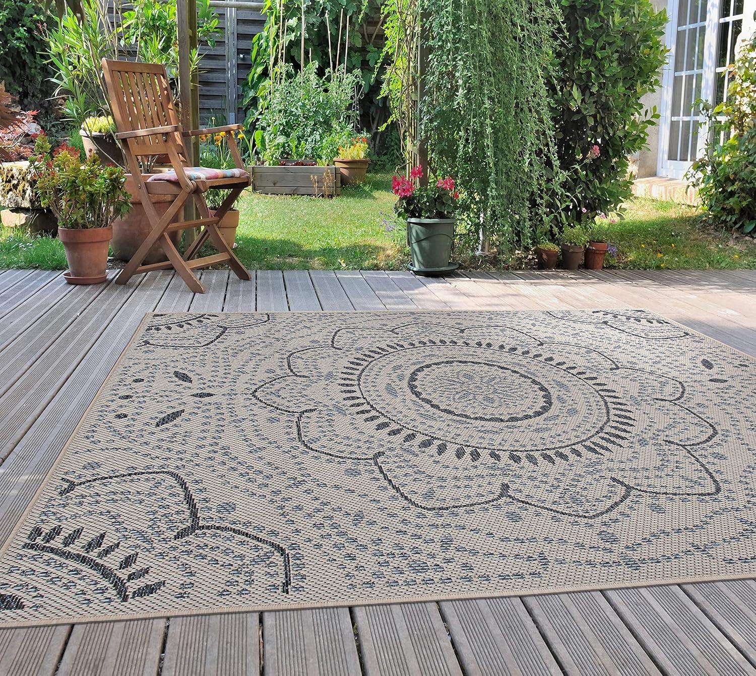 World Rug Gallery Portia Oriental Medallion Indoor/Outdoor Area Rug - Cream 7'10" x 10'