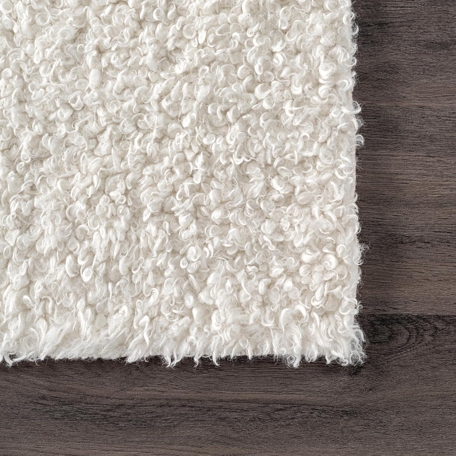 Nuloom Marlow Machine Washable Soft Shaggy Faux Sheepskin Indoor Area Rug