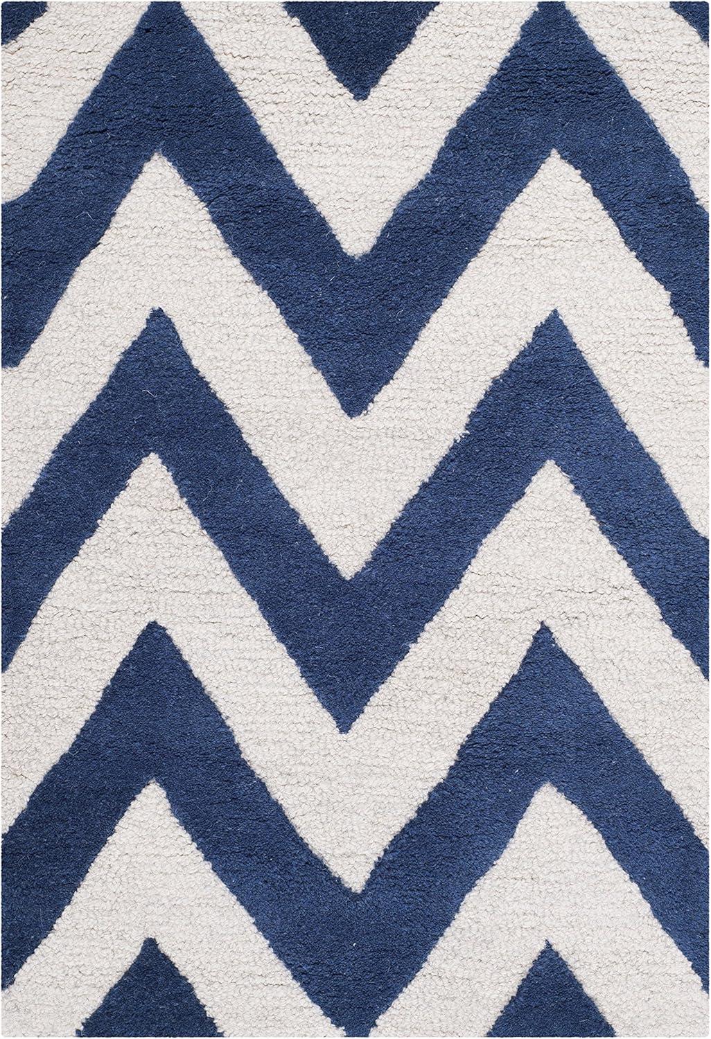 SAFAVIEH Cambridge Kaitlyn Zig Zag Stripes Wool Area Rug, Navy/Ivory, 2' x 3'