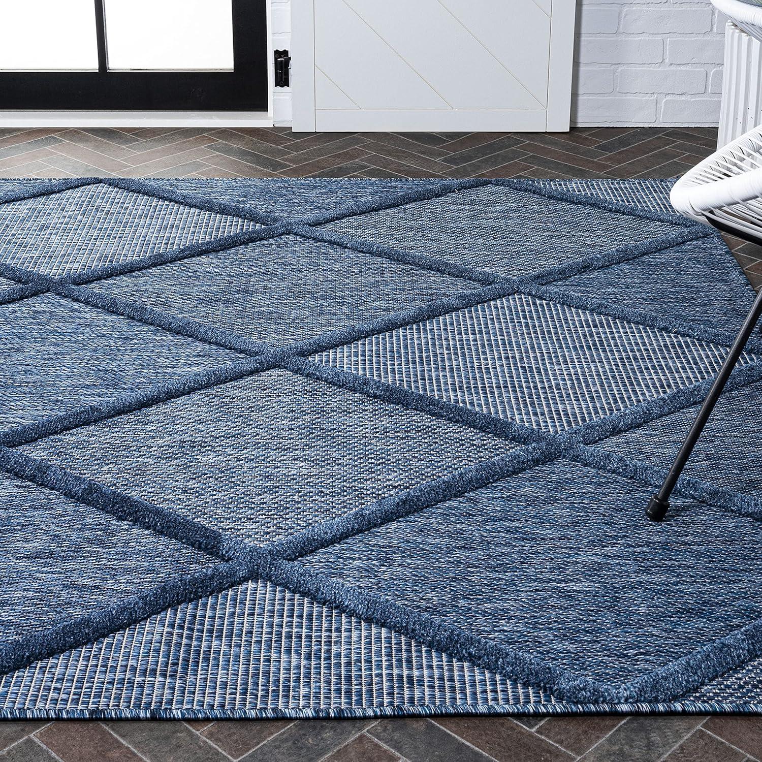 Salines Diamond Trellis Indoor/Outdoor Area Rug - JONATHAN Y