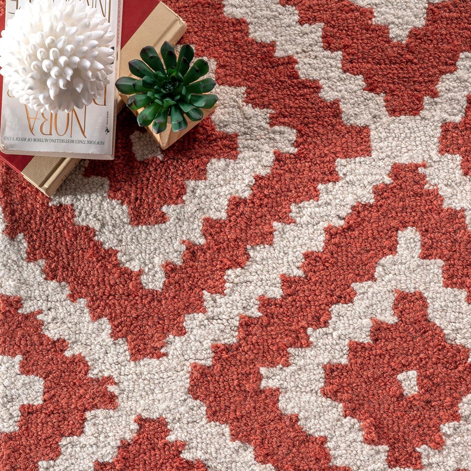 nuLOOM Kellee Hand Tufted Geometric Wool Area Rug