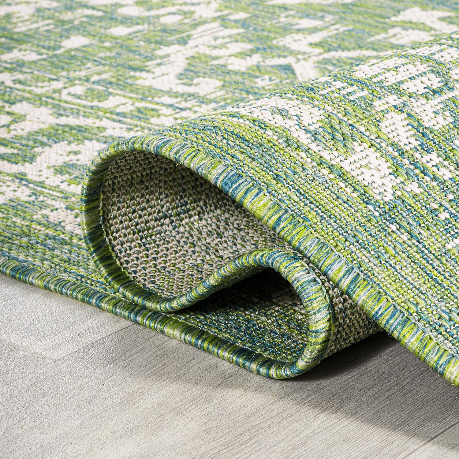 4' x 6' Malta Bohemian Medallion Textured Weave Indoor/Outdoor Area Rug, Cream/Green - JONATHAN Y