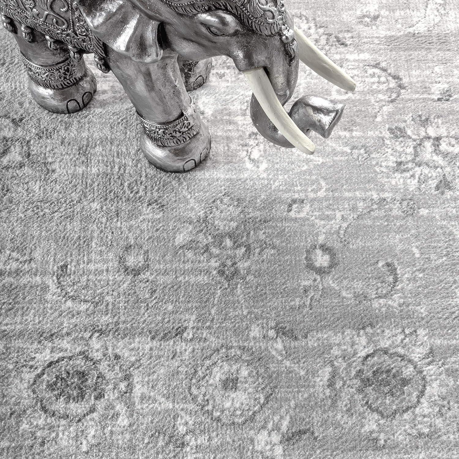 6'x6' Modern Persian Vintage Medallion Area Rug, Light Grey - JONATHAN Y