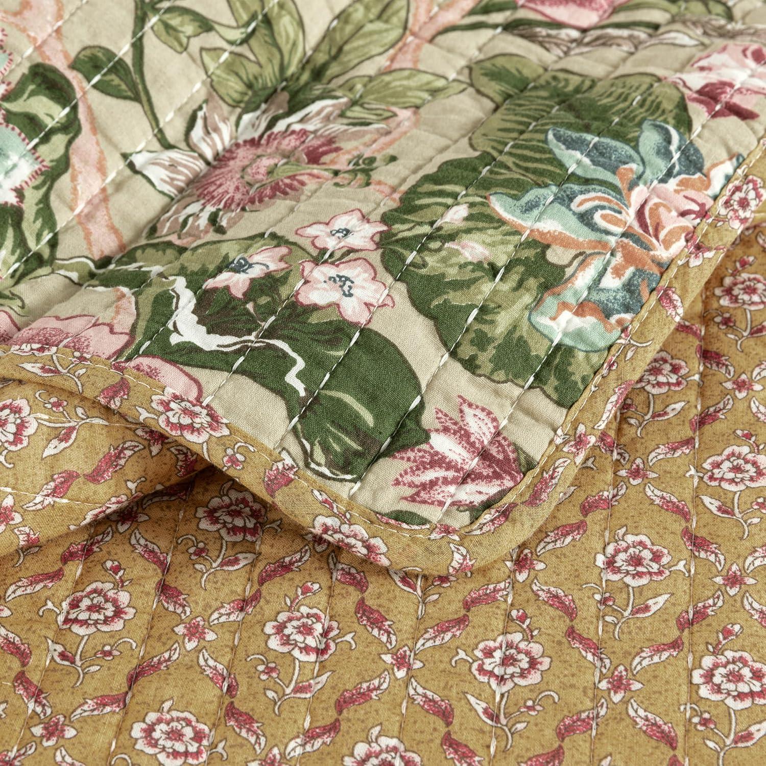 Chezmoi Collection Delaney 3-Piece Floral Patchwork Reversible 100% Cotton Vintage Washed Quilt Set