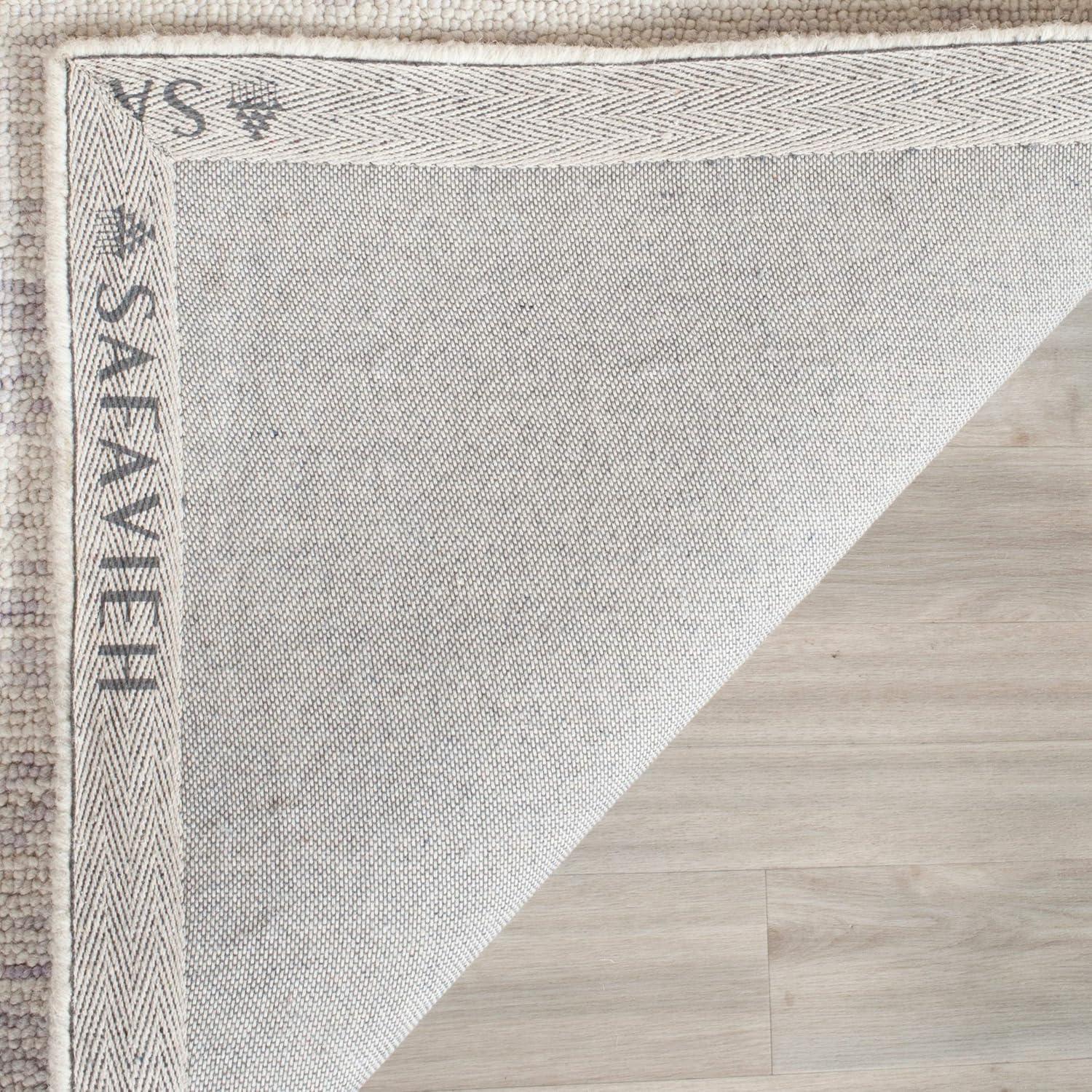 Himalaya HIM120 Hand Loomed Area Rug  - Safavieh