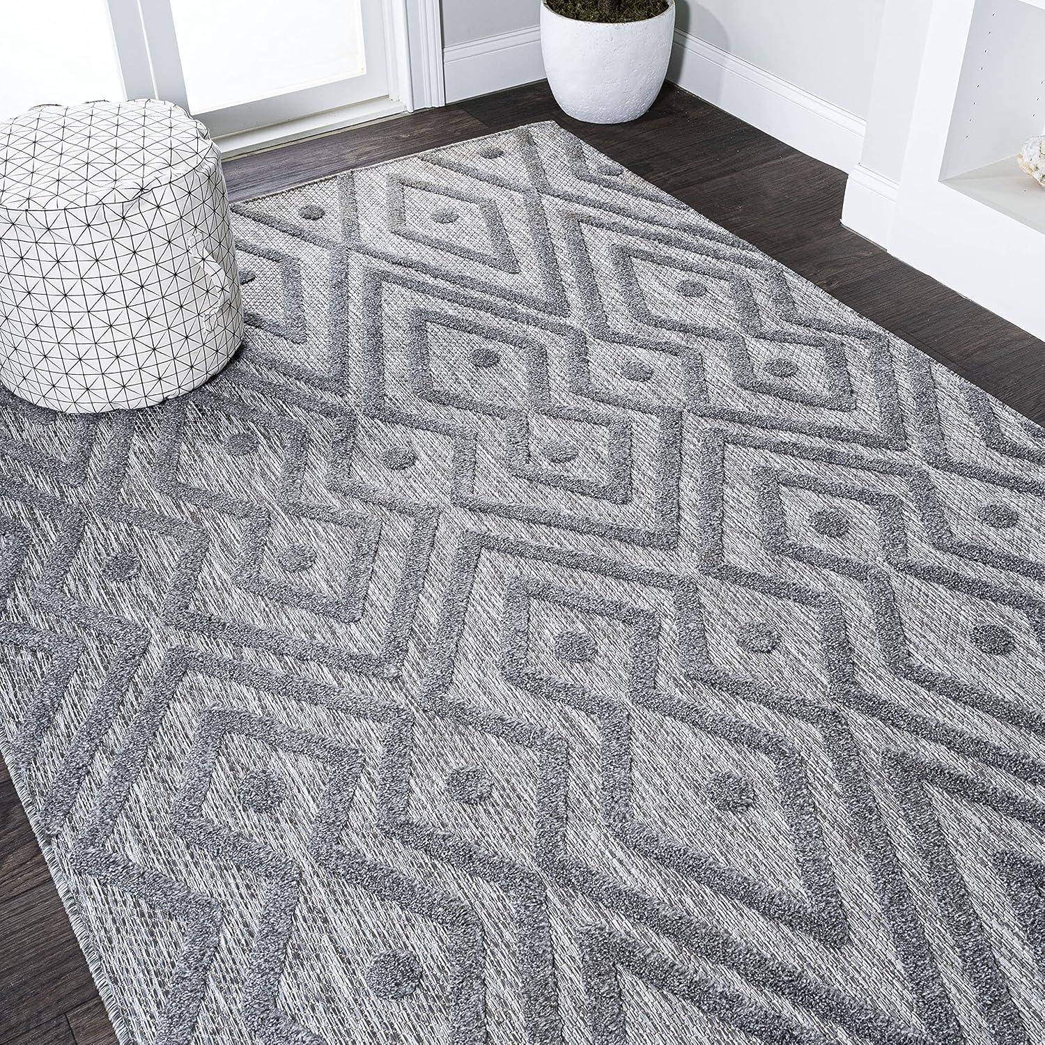 4'x6' Balansat Moroccan Diamond Indoor/Outdoor Area Rug, Dark Gray - JONATHAN Y