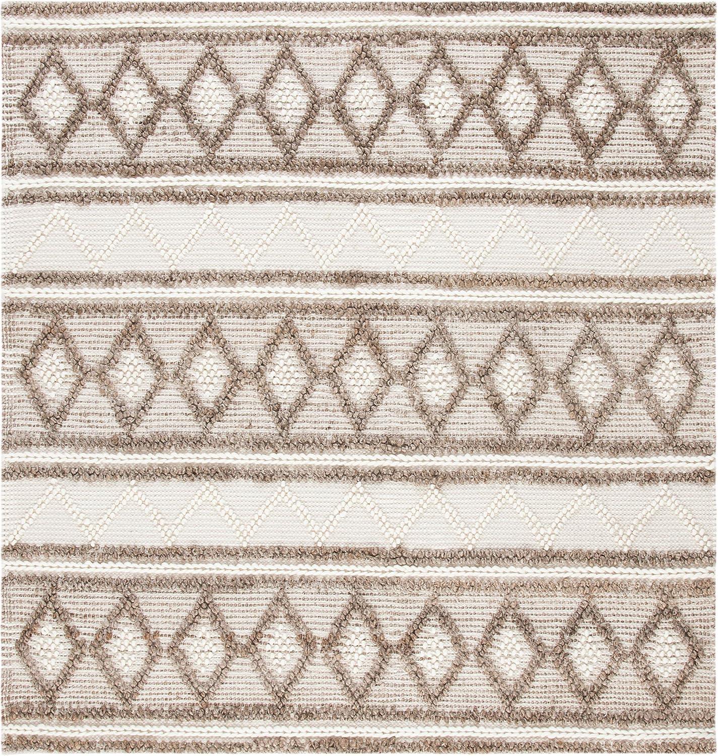 Natural Fiber NF866 Power Loomed Area Rug  - Safavieh