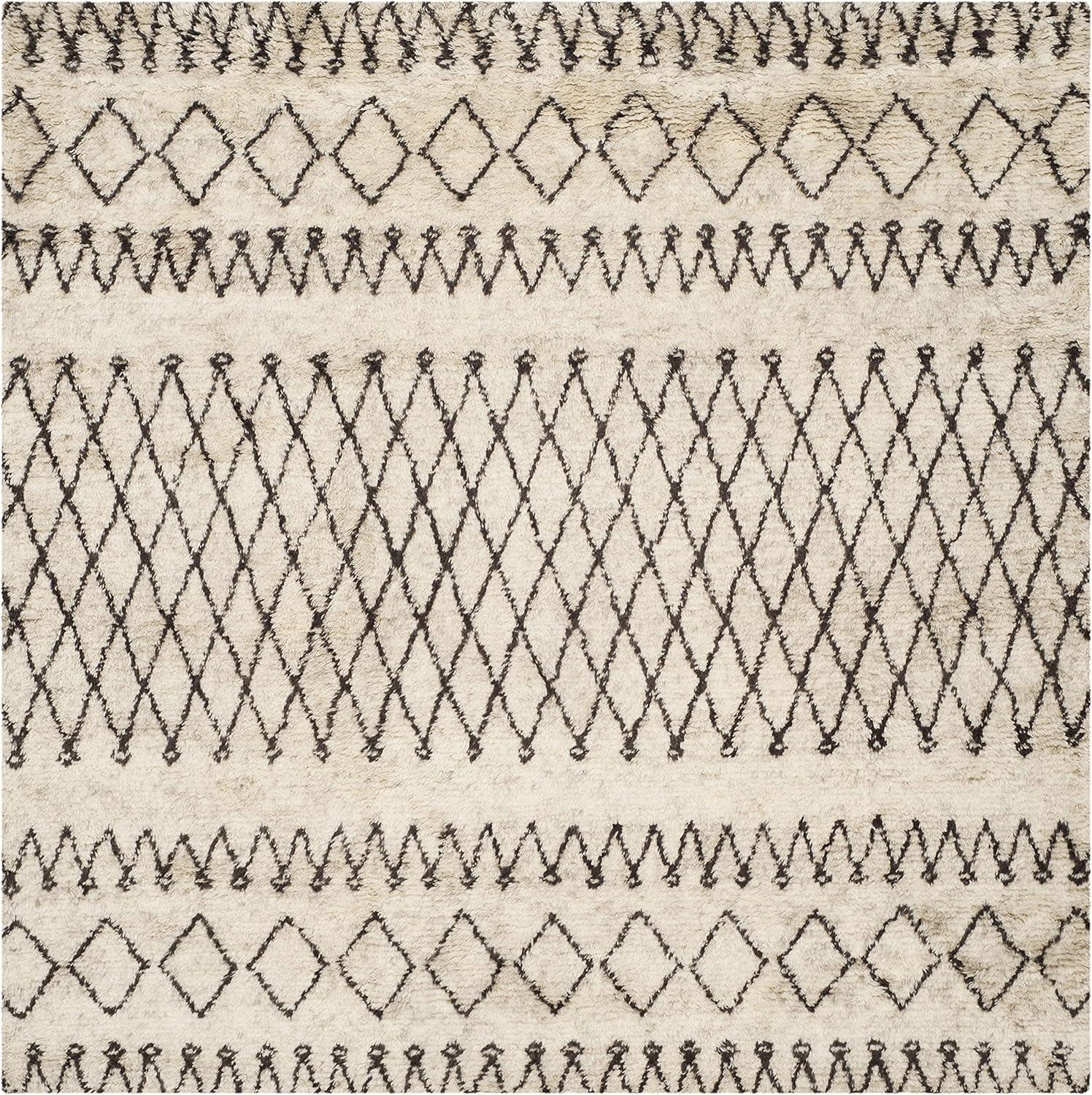 SAFAVIEH Casablanca Domhnall Southwestern Shag Area Rug, Ivory/Dark Brown, 8' x 8' Square