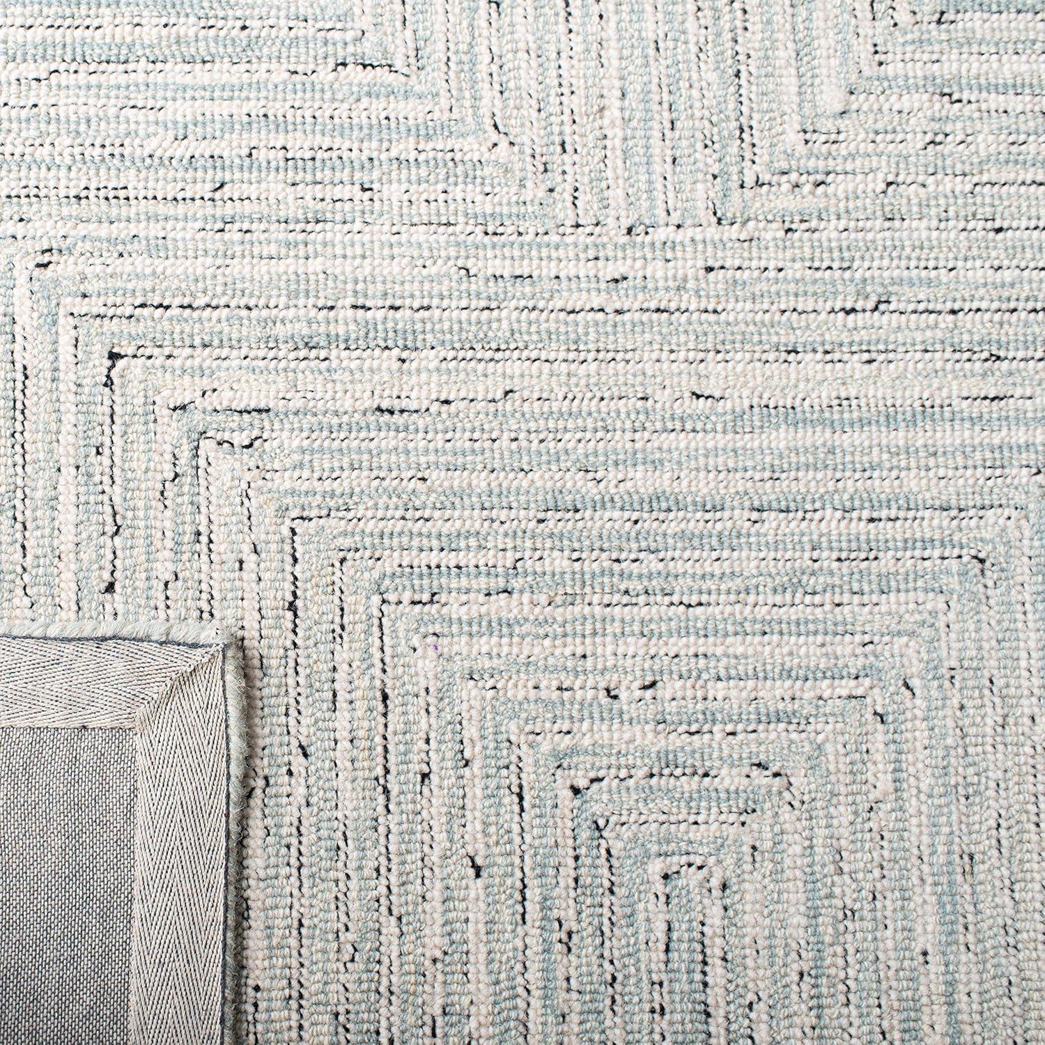 Micro-Loop MLP176 Hand Tufted Area Rug - Light Grey/Ivory - 5'x8' - Safavieh.