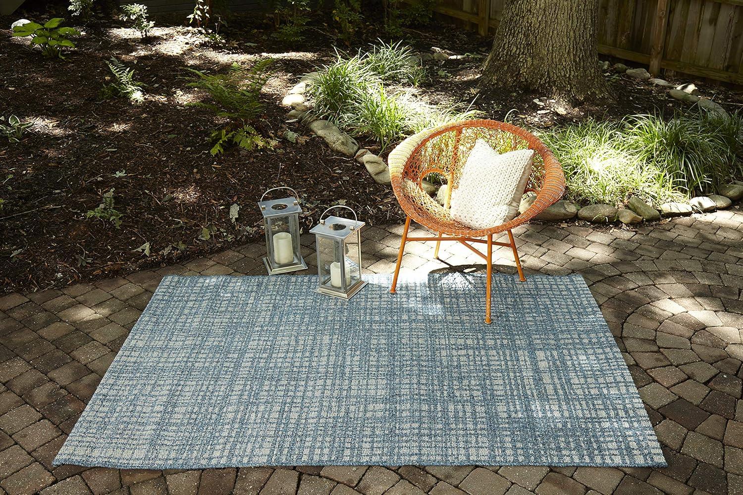 2'x3' Como Indoor/Outdoor Gael Blue Accent Rug - Momeni: Geometric Small Area Rug, Contemporary, All-Weather Design