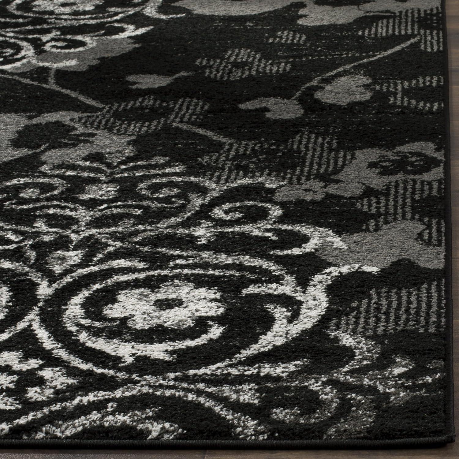 Chic Lodge Black & Silver 4' Square Synthetic Area Rug