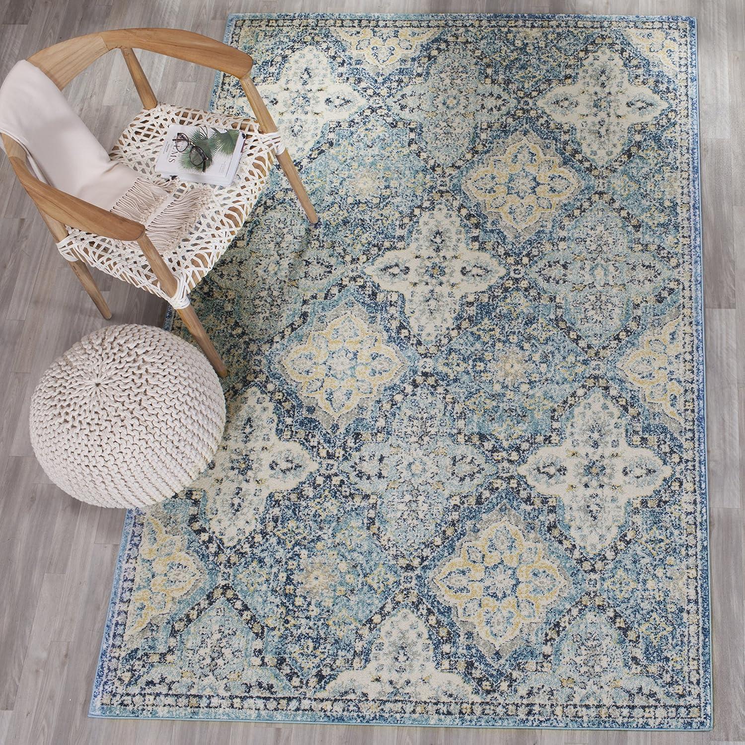 SAFAVIEH Evoke Isla Traditional Damask Area Rug, Light Blue/Ivory, 6'7" x 9'