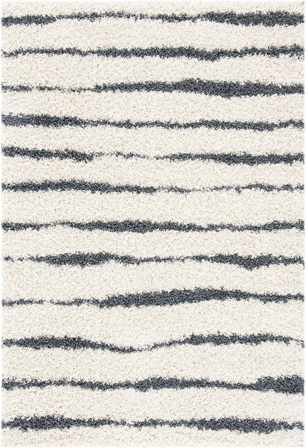 Venus Shag VNS603 Power Loomed Area Rug  - Safavieh