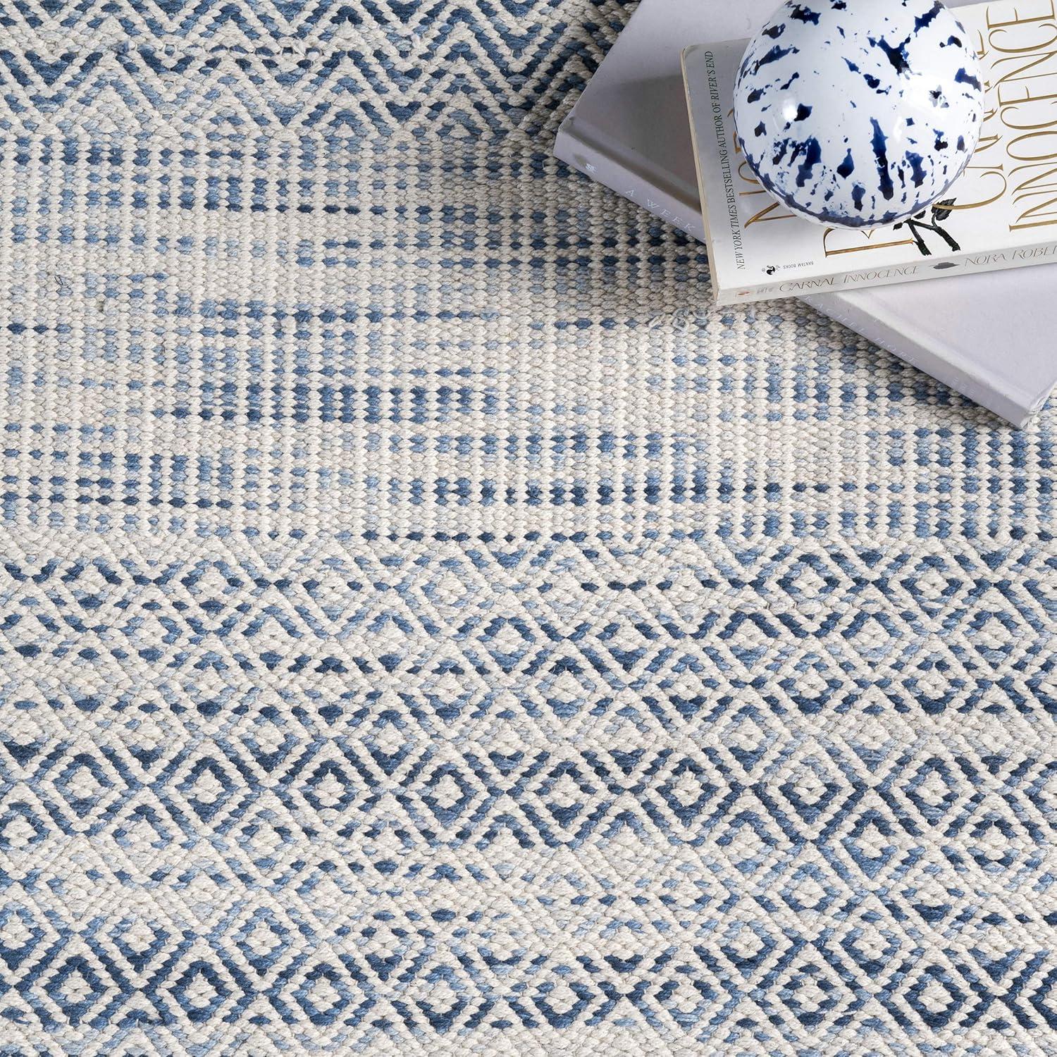 Diem Geometric Cotton Tassel Area Rug - nuLOOM