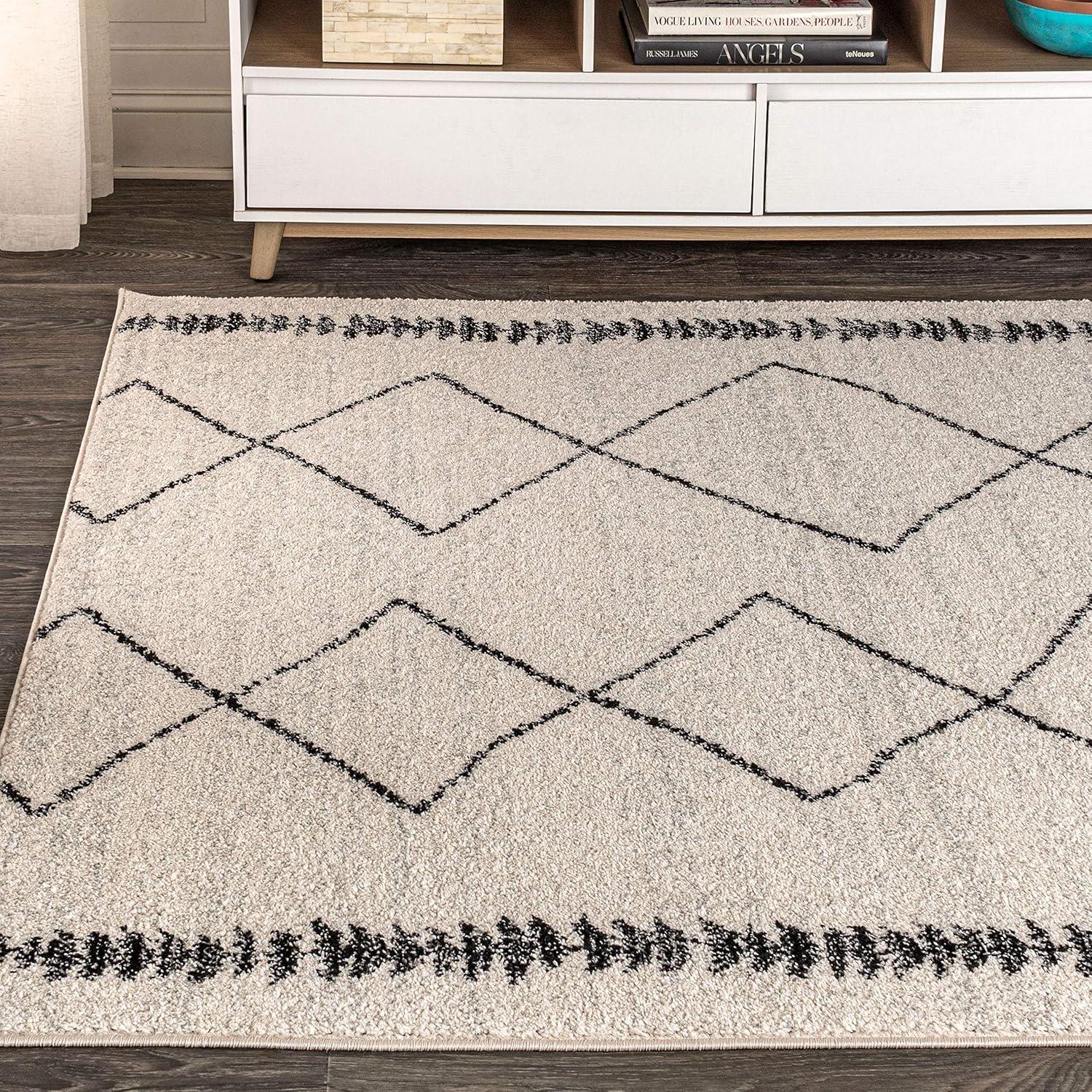 8'x10' Zaina Moroccan Beni Souk Area Rug, Cream/Black - JONATHAN Y