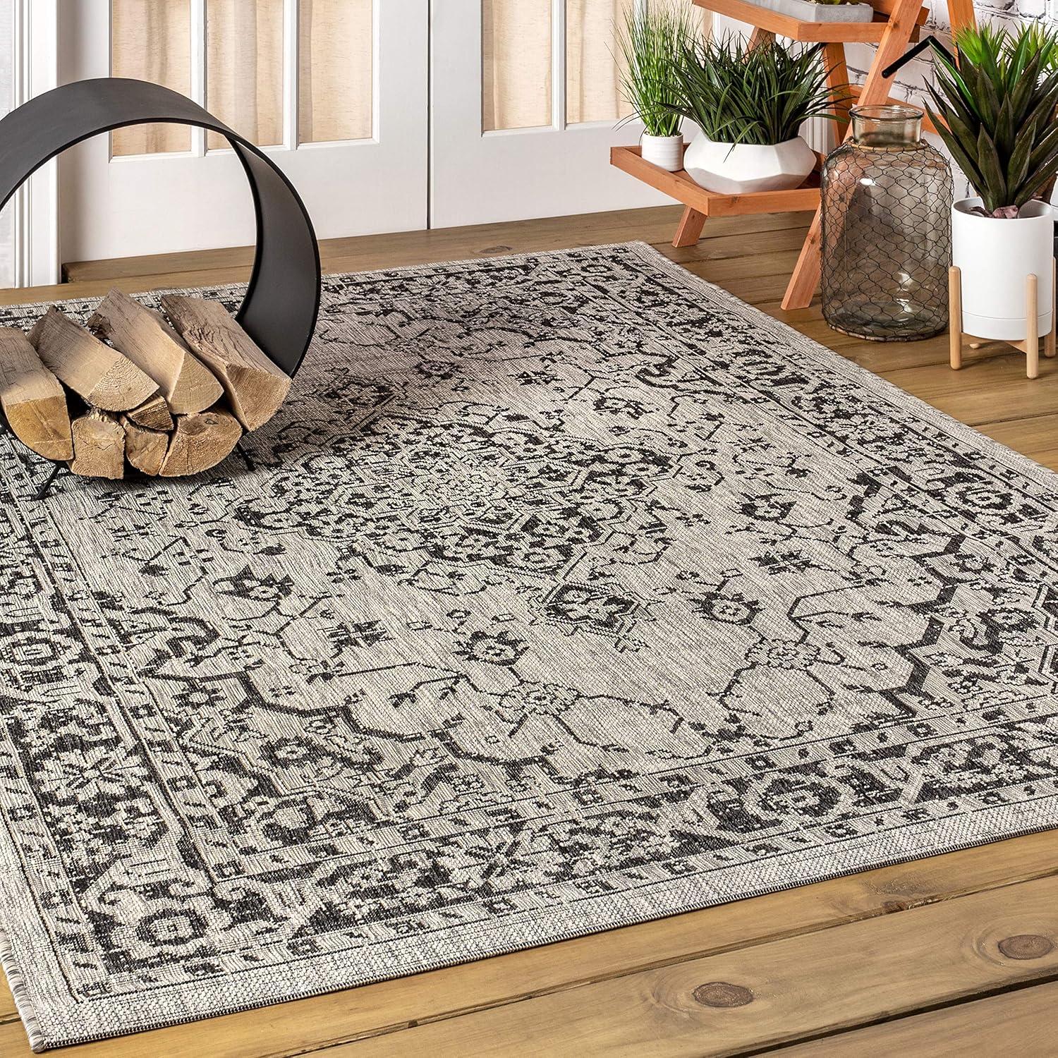 4'x6' Rozetta Boho Medallion Textured Weave Indoor/Outdoor Area Rug, Gray/Black - JONATHAN Y