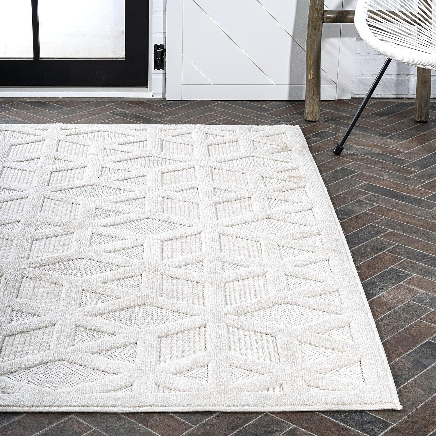 Moorish Elegance Ivory Geometric 3x5 Synthetic Area Rug