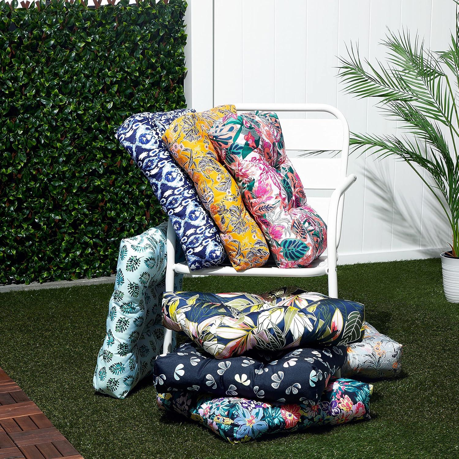 Vera Bradley 2pc 19"x19" Happy Blooms Outdoor Patio Chair Cushions