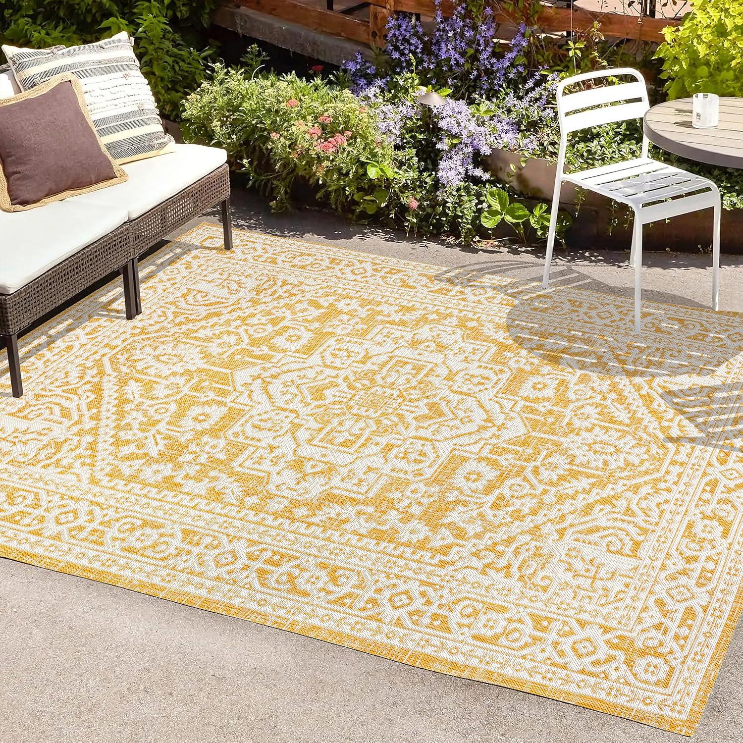 9' x 12' Sinjuri Medallion Textured Weave Indoor/Outdoor Area Rug, Yellow/Cream - JONATHAN Y