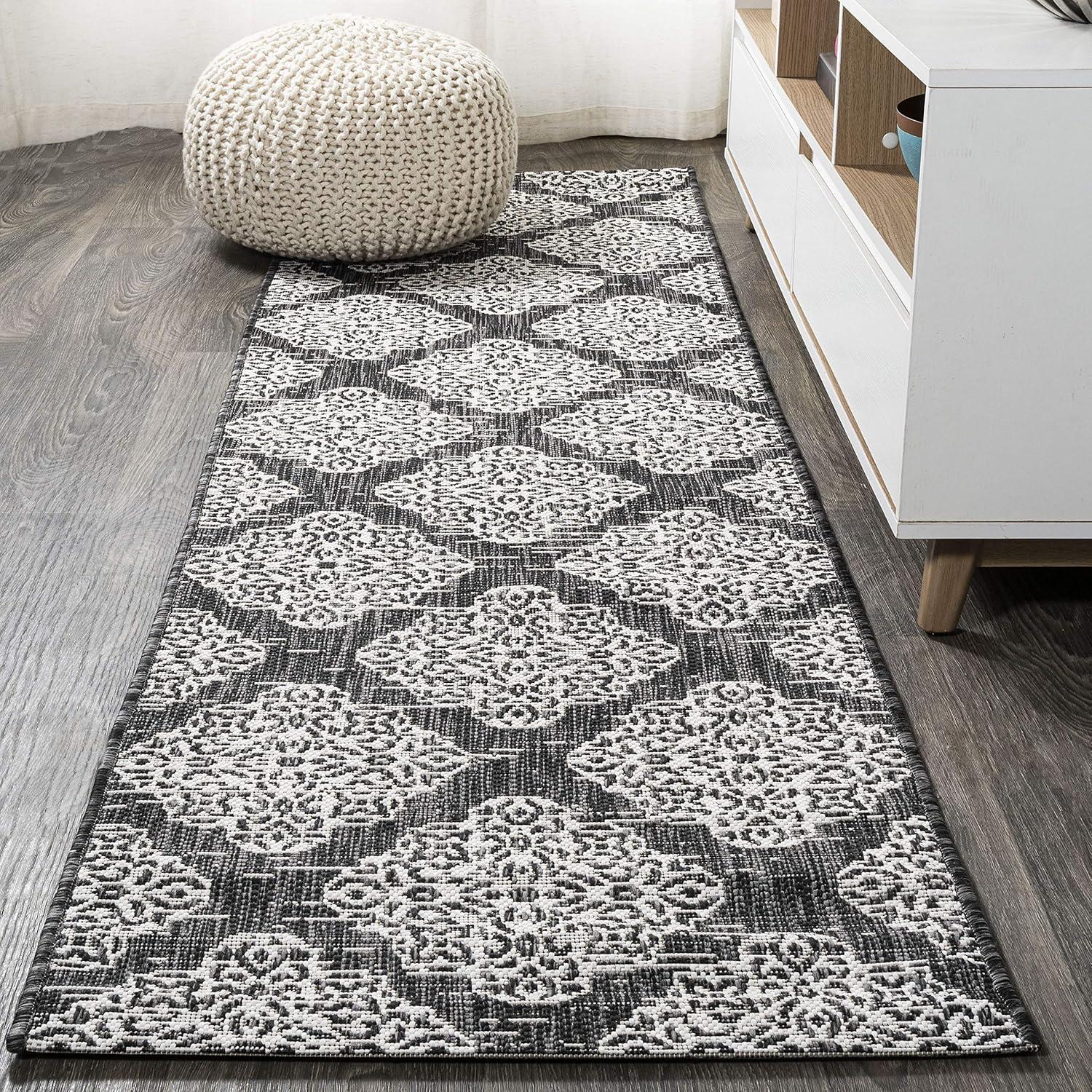 2'x10' Tuscany Ornate Medallions Indoor/Outdoor Runner Rug, Black/Ivory - JONATHAN Y