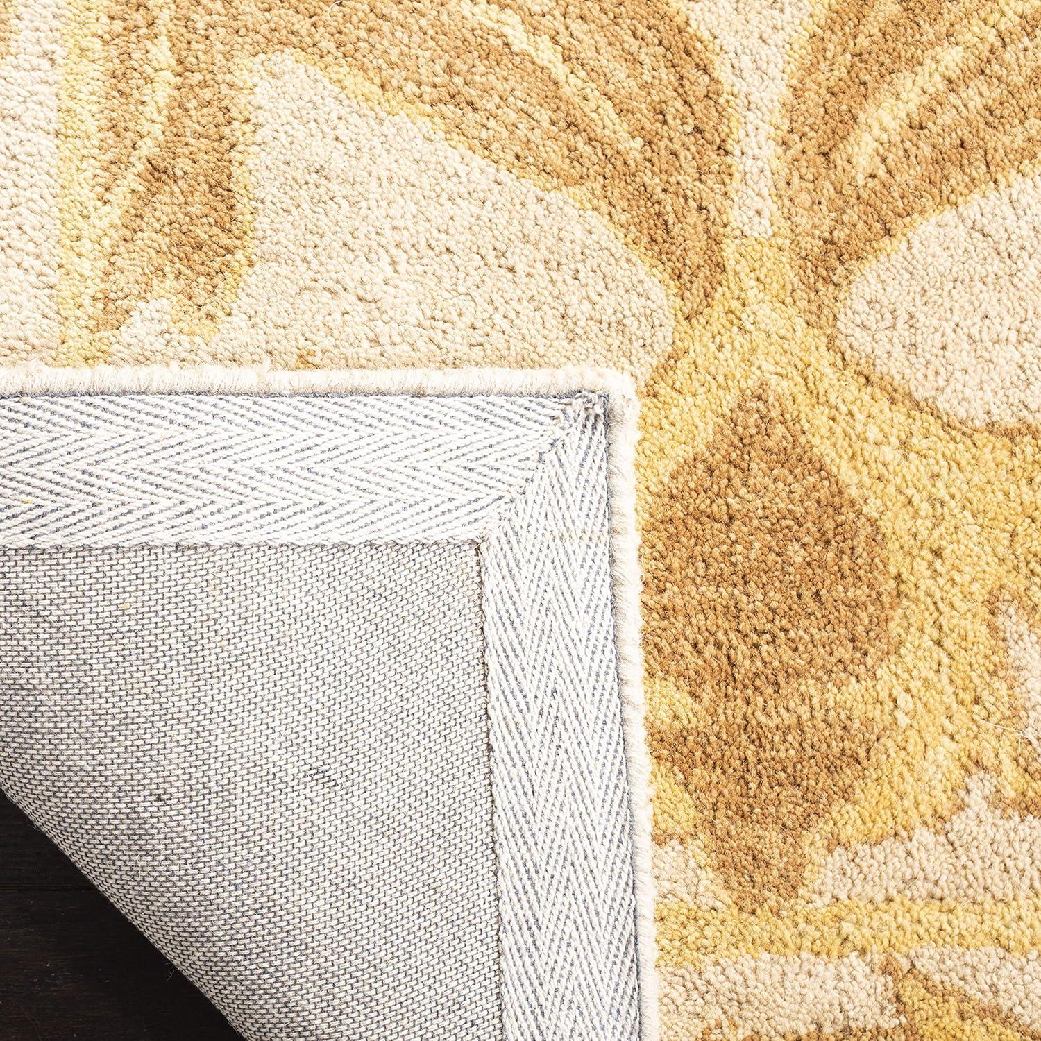 Elegant Ivory and Gold 4' x 6' Hand-Tufted Wool Area Rug