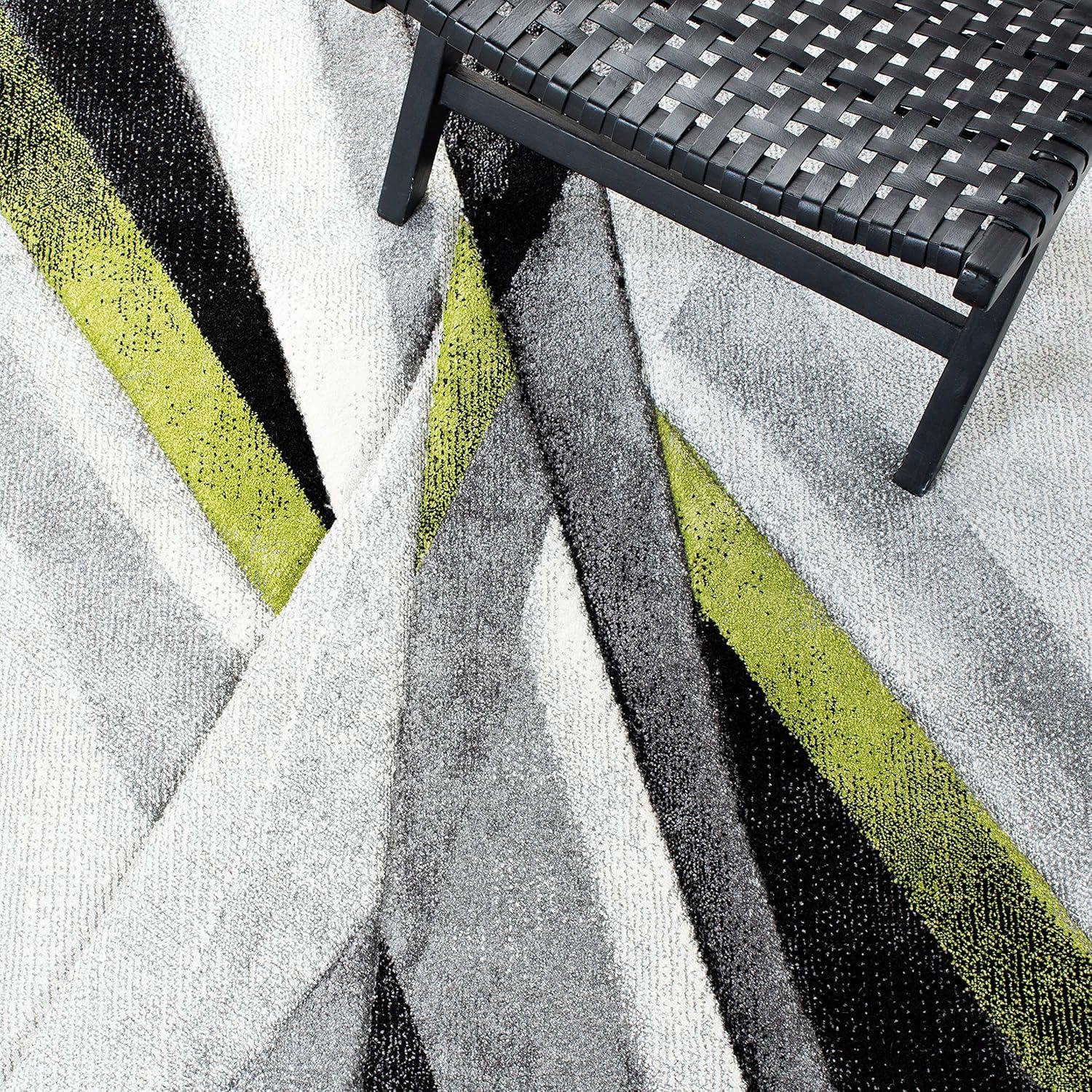 Hollywood HLW710 Machine Made Accent Rug - 2'7"x5' - Grey/Green - Safavieh