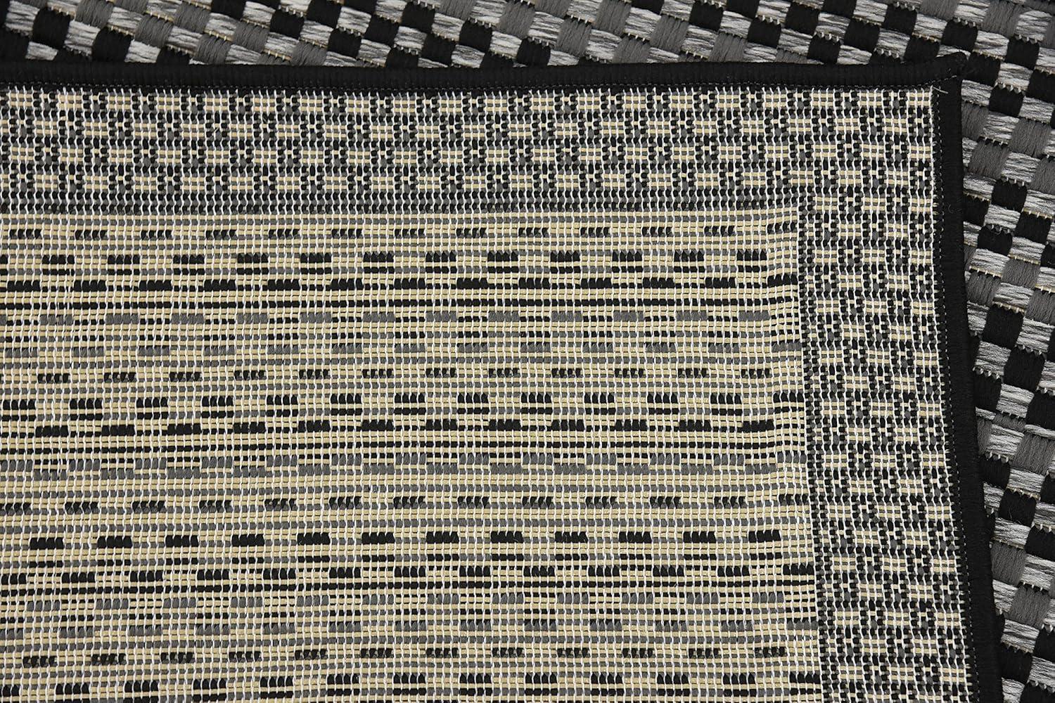 Unique Loom 6' 0 x 9' 0 Gray Outdoor Border Checkered Area Rug