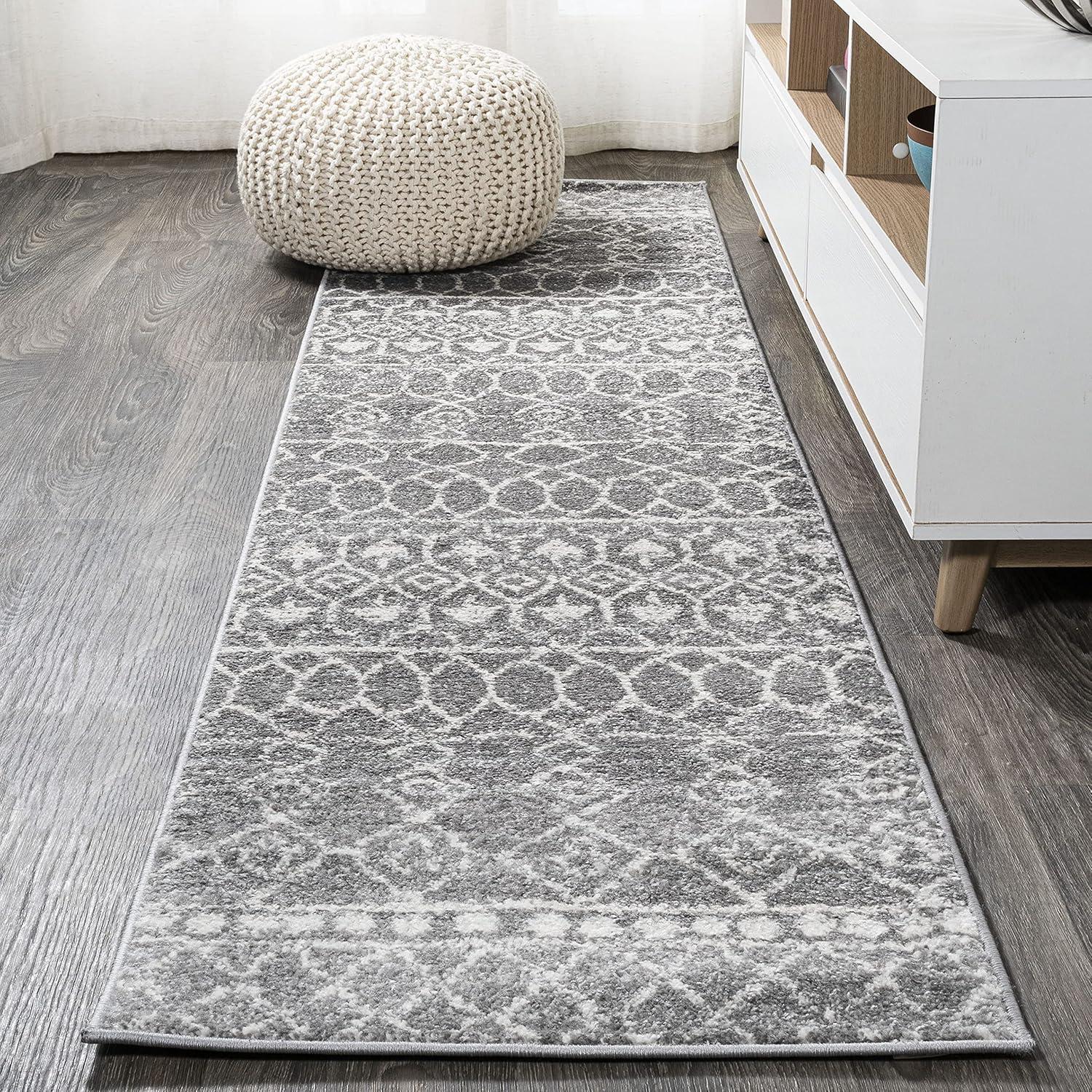 Izil Moroccan Beni Souk Area Rug  - JONATHAN Y