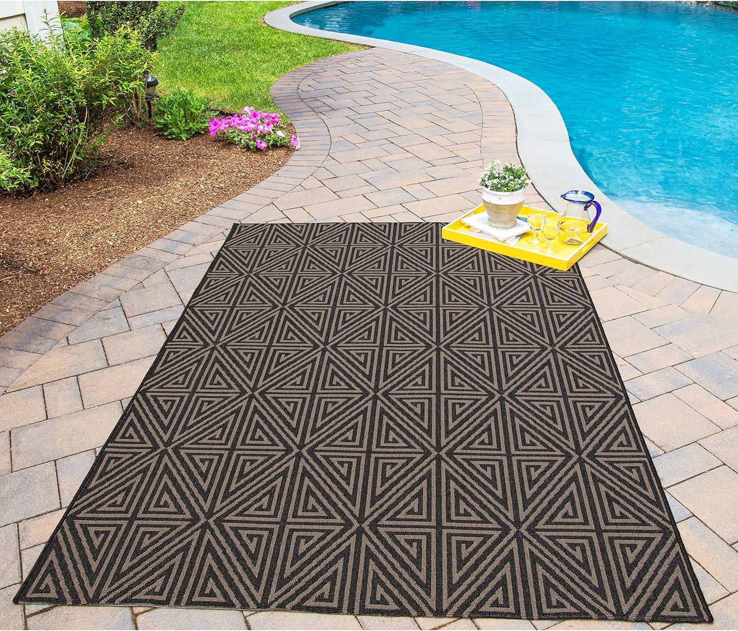 Yellow Geometric Patterned Synthetic Runner Rug 2'3" x 7'6"