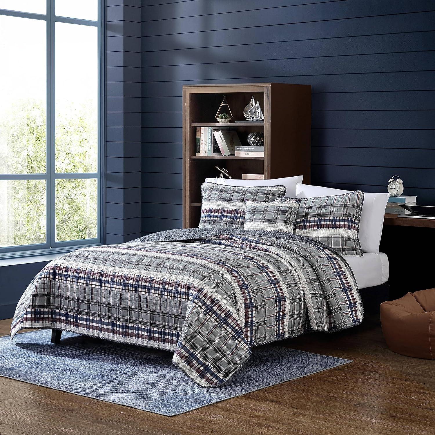 Nautica Marina Cove Cotton Reversible Quilt Bonus Set