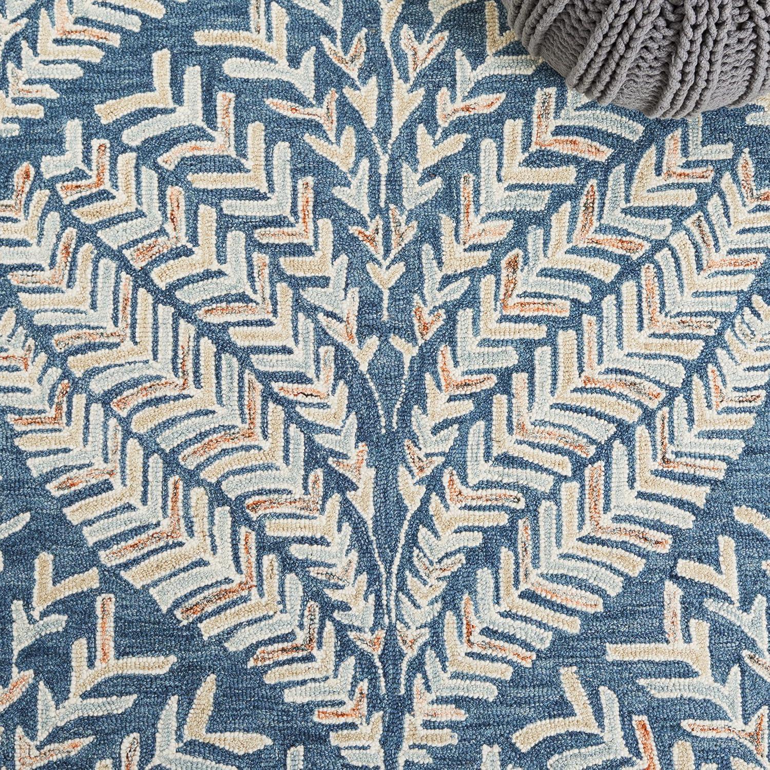 Chaithra Hand Tufted Wool Floral Rug